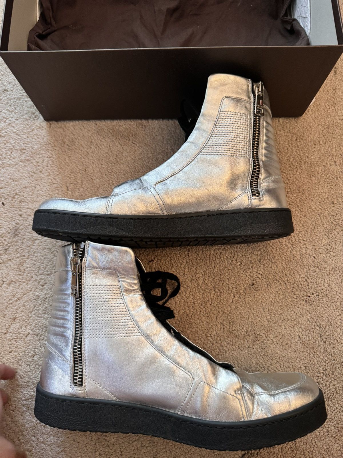 Gucci Gucci Silver Metallic Leather High Top US9 Size US 9 / EU 42 - 4 Thumbnail