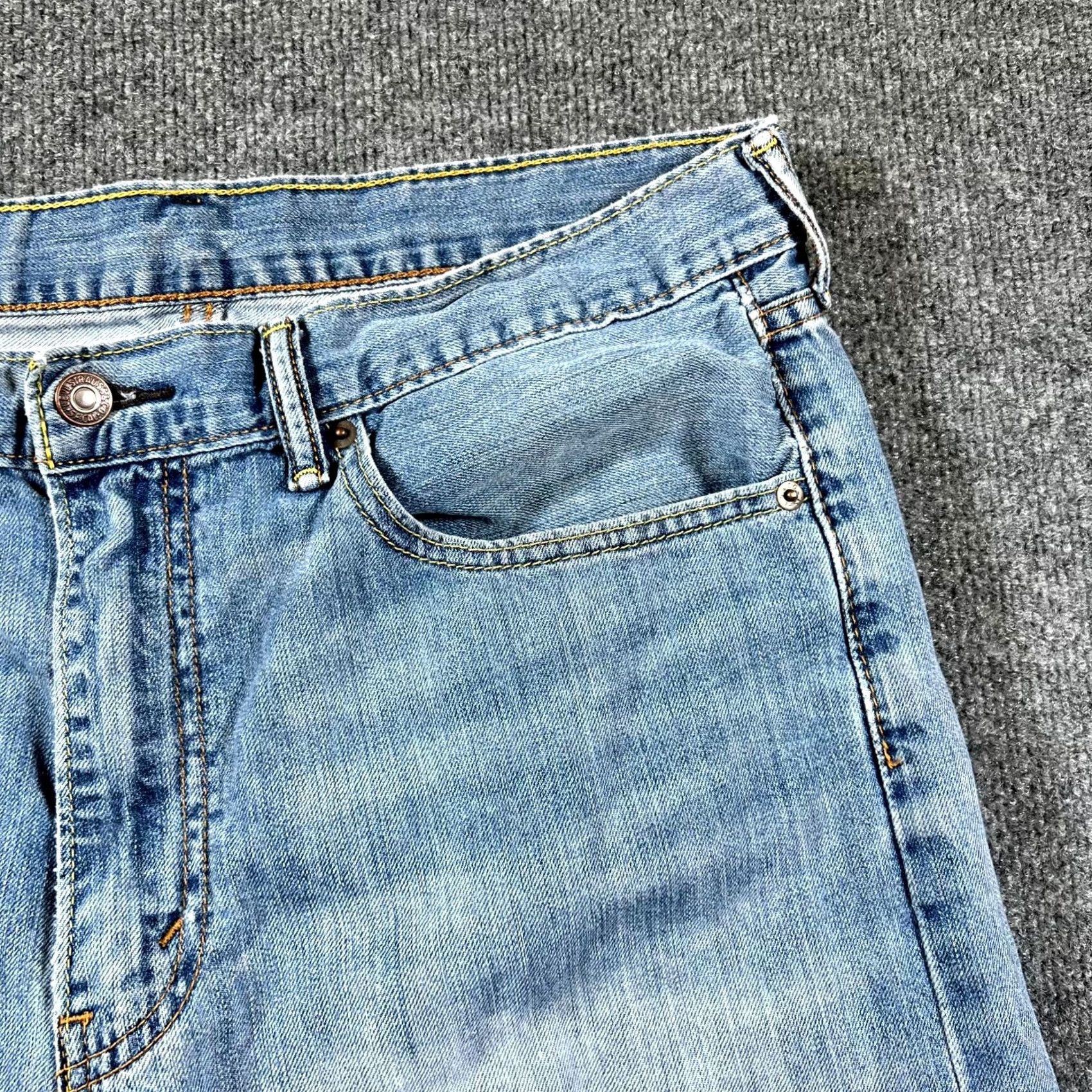 Levi's Levi's 505 Jeans Men 36x30 Blue Denim Regular Fit Straight Leg Streetwear Jeans Mens Blue 505 Straight Vintage No N/A Size US 36 / EU 52 - 3 Thumbnail