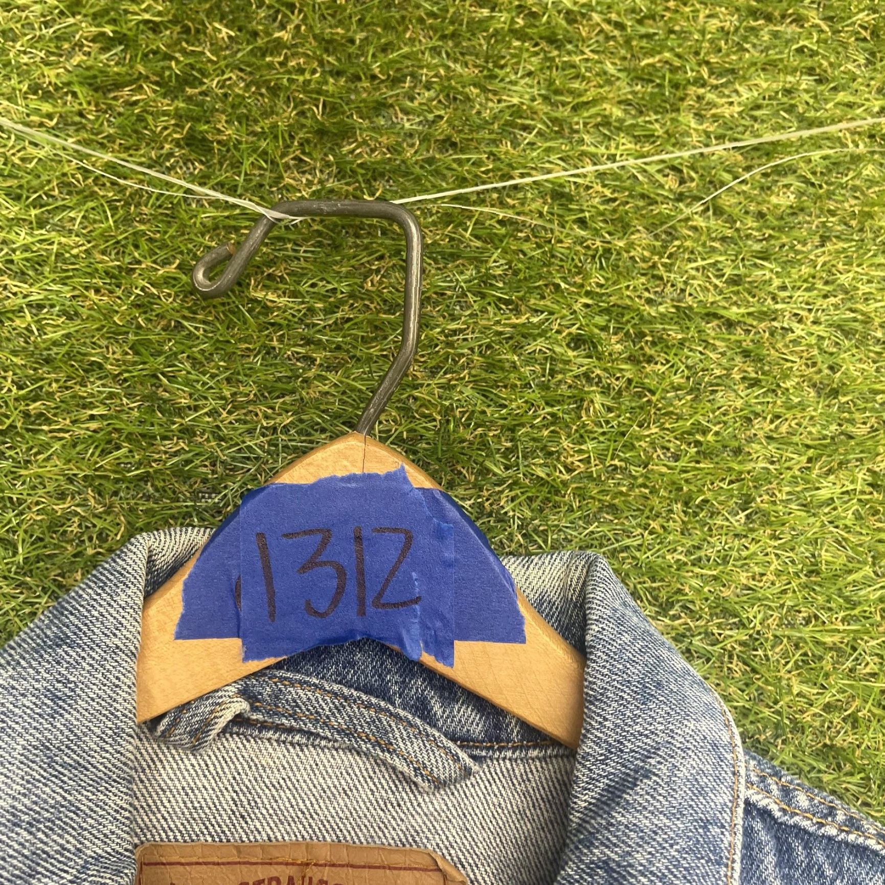 Levi's VINTAGE Levi's Jacket Mens 40 Blue Denim Made USA Bomber Trucker 70506-0216 90s Size US XXS / EU 40 - 6 Thumbnail
