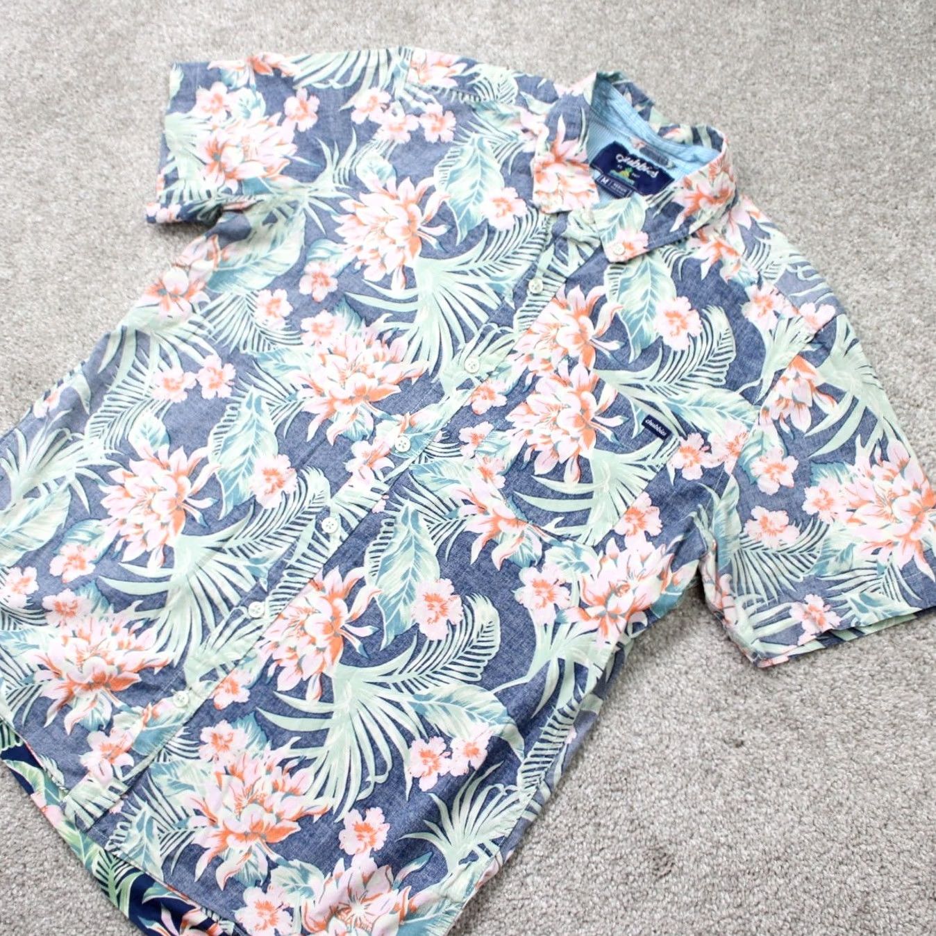 Chubbies Chubbies Shirt Mens Medium Pink/Blue Floral Reverse Print Hawaiian Short Sleeve Size US M / EU 48-50 / 2 - 2 Thumbnail