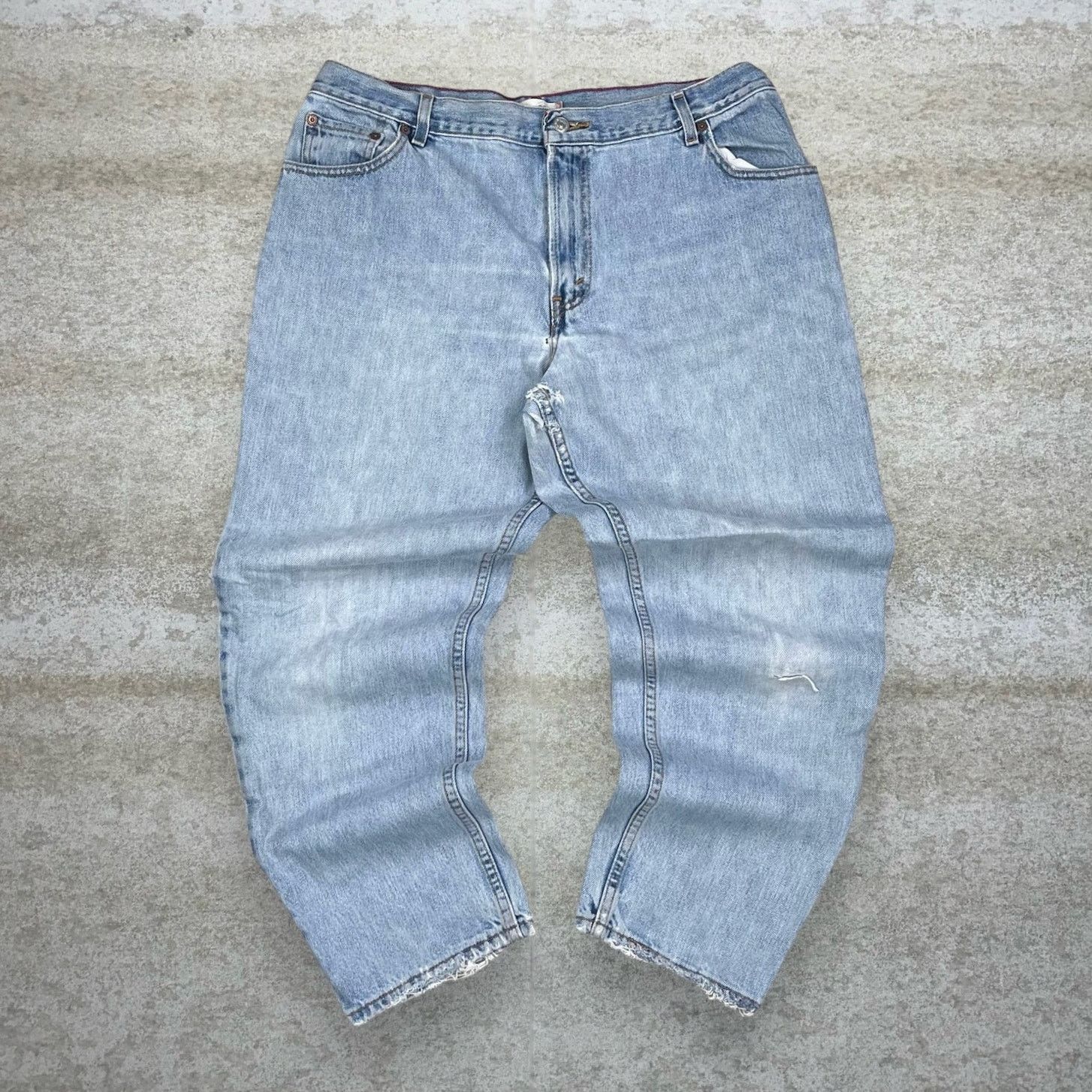 Levi's Vintage Y2K Levis 550 Jeans 36x28 Relaxed Light Wash Denim Size US 36 / EU 52 - 2 Thumbnail