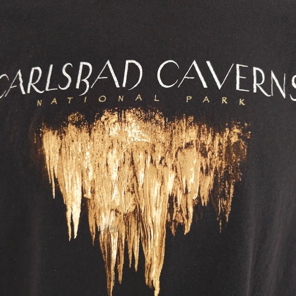 Delta VINTAGE Carlsbad Caverns T Shirt Mens Size Medium Black National Park Travel Tee Size US M / EU 48-50 / 2 - 3 Thumbnail
