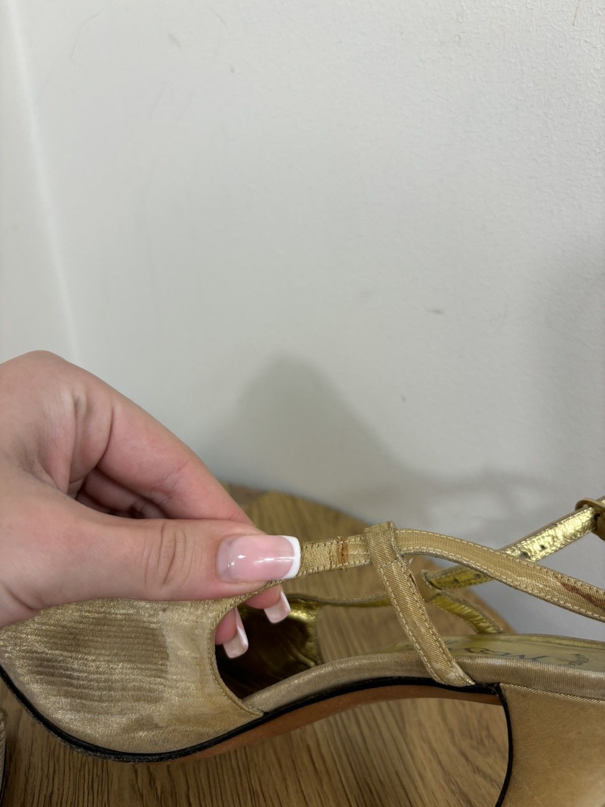 Vintage Yves Saint Laurent Vintage Gold Silk Satin Slingback Heels Size US 7.5 / IT 37.5 - 19 Thumbnail