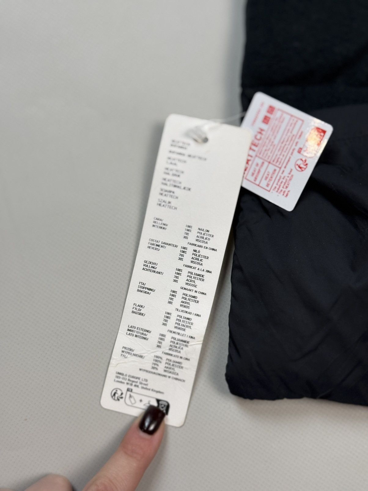 Uniqlo BNWT! Uniqlo Heattech Lined Padded Scarf Size 98X15 Cm Black Size ONE SIZE - 5 Thumbnail