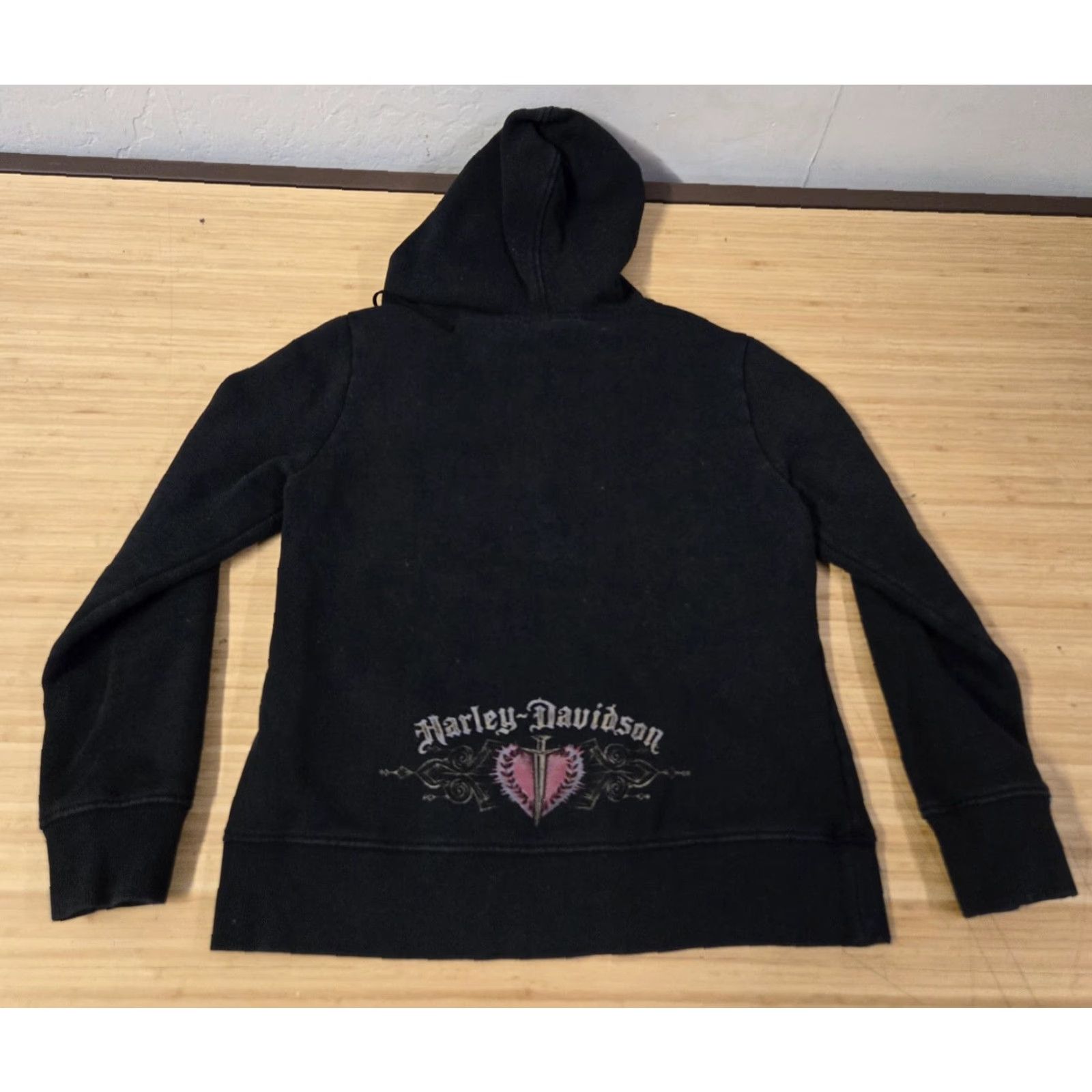 Harley Davidson Harley-Davidson Hoodie Womens Medium Black Lace Up Pullover Pink Heart Graphic Size M / US 6-8 / IT 42-44 - 6 Thumbnail