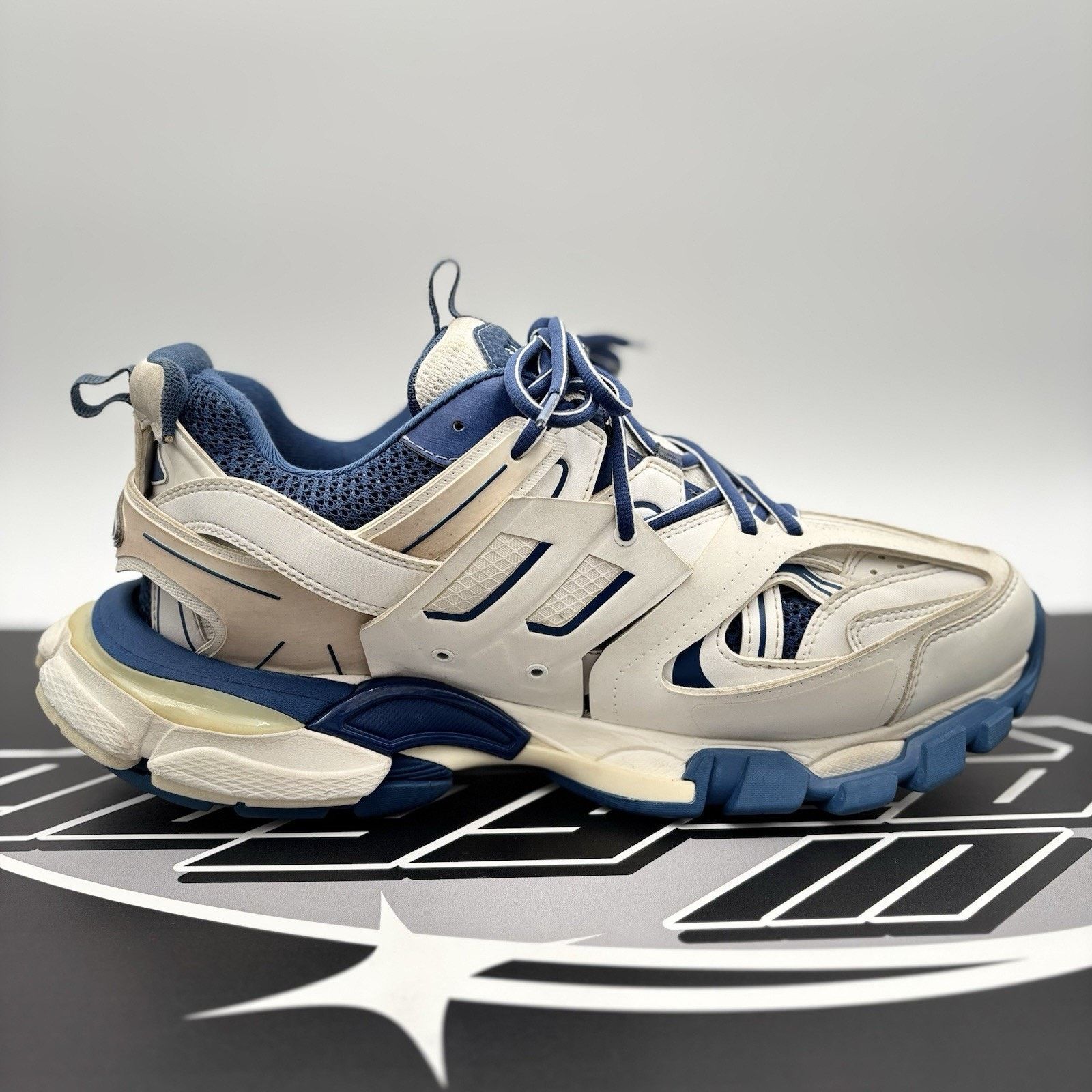 Balenciaga Balenciaga Track ' White, Navy ' | GOOD CONDITION! Size US 11 / EU 44 - 13 Thumbnail
