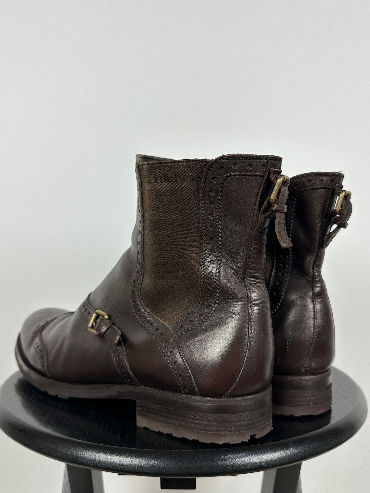 Louis Vuitton Louis Vuitton Brown Leather Chelsea Wingtip Brogue Boots Size US 12 / EU 45 - 10 Thumbnail