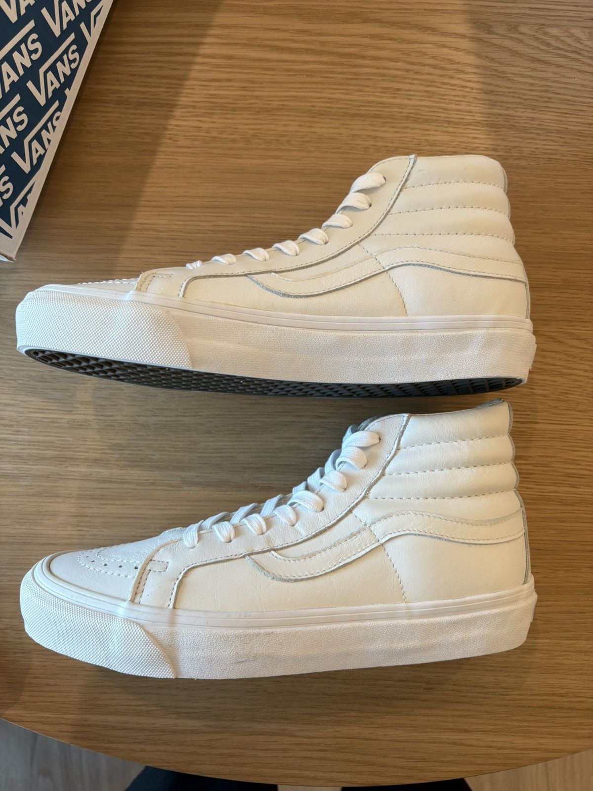 Vans Vans Vault LX High Top White Sneaker Size US 8 / EU 41 - 3 Thumbnail