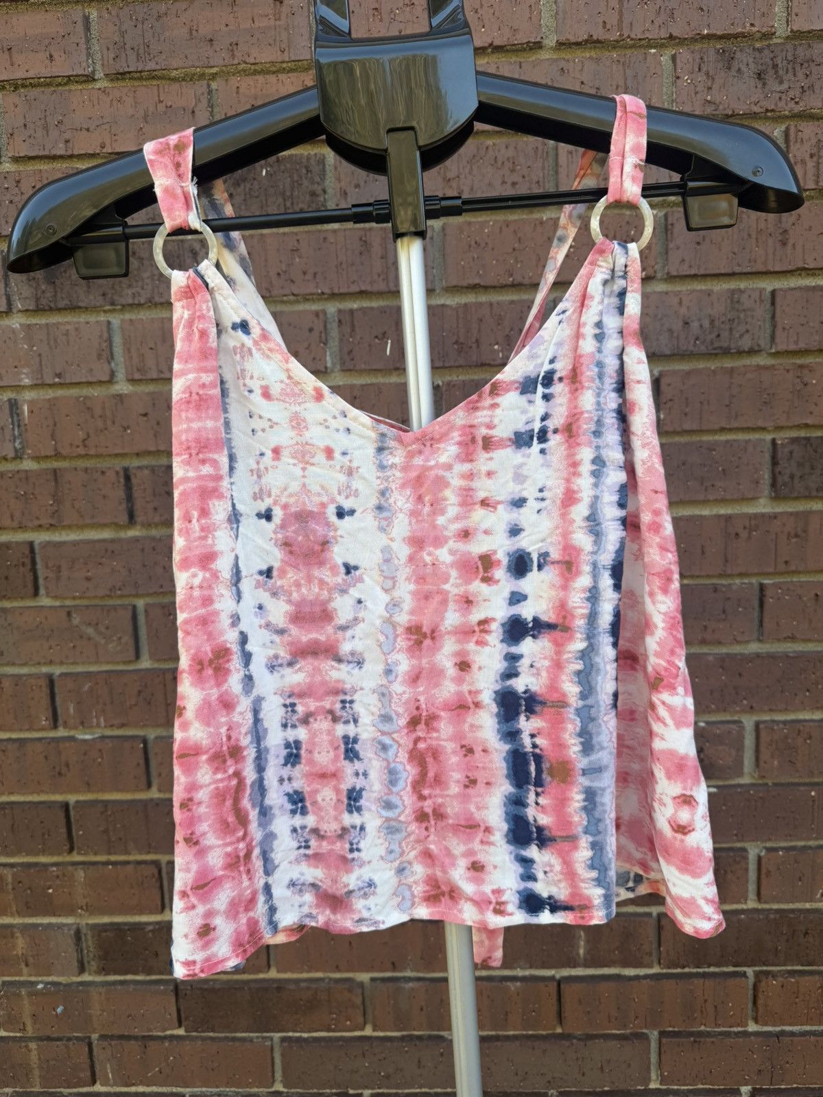 Other Sadie & Sage Coral Navy Tie Dye Tank Top Cami Flowy V-Neck Size M / US 6-8 / IT 42-44 - 1 Thumbnail