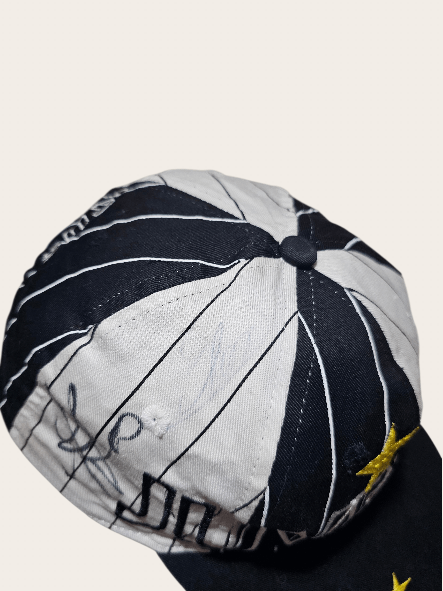 Vintage Juventus 90's Spellout Hat (unknown signature) Size ONE SIZE - 5 Thumbnail