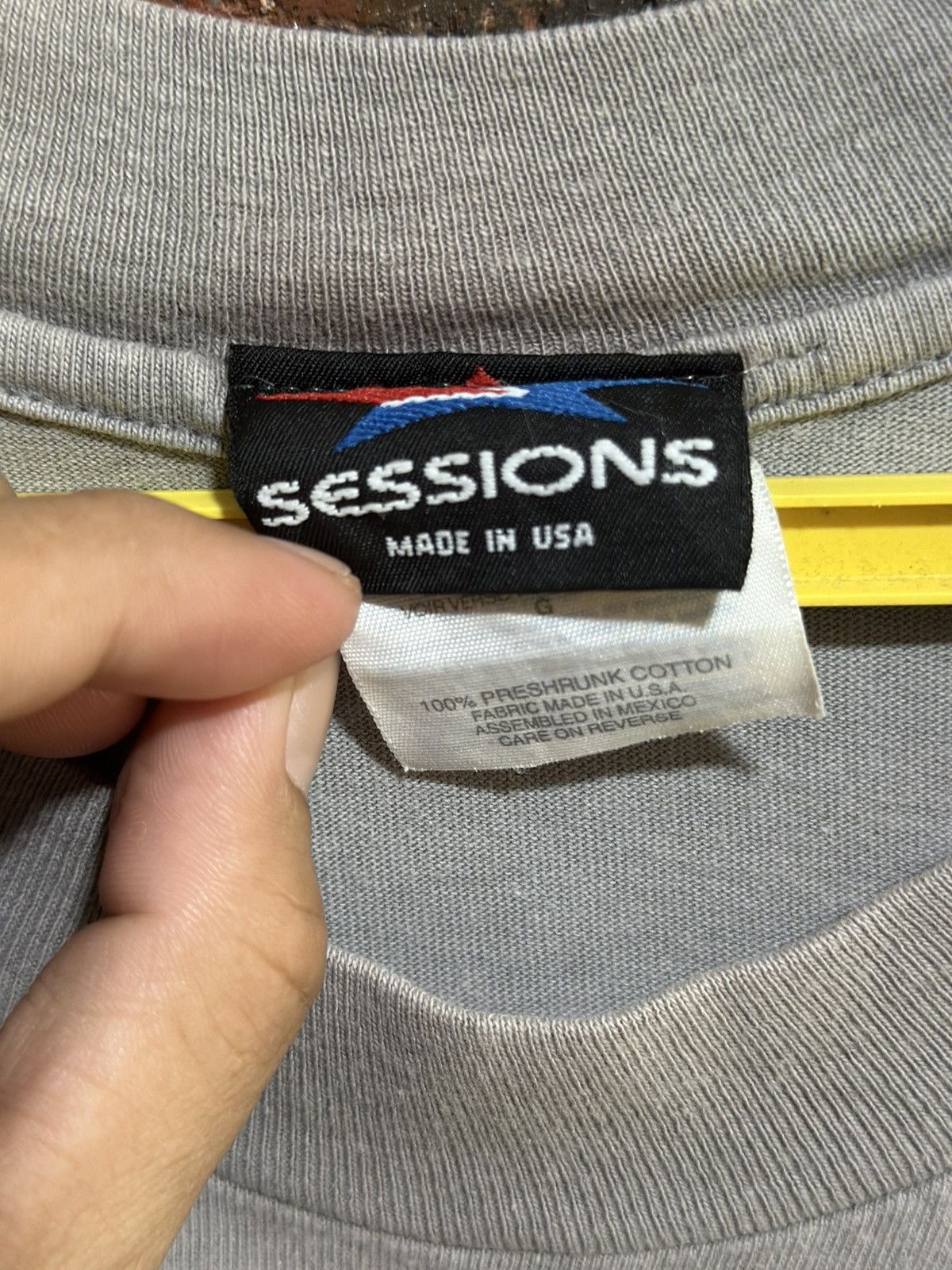 Sessions × Vintage Vintage Sessions Skateboard 90s Faded Tee Size US M / EU 48-50 / 2 - 4 Thumbnail