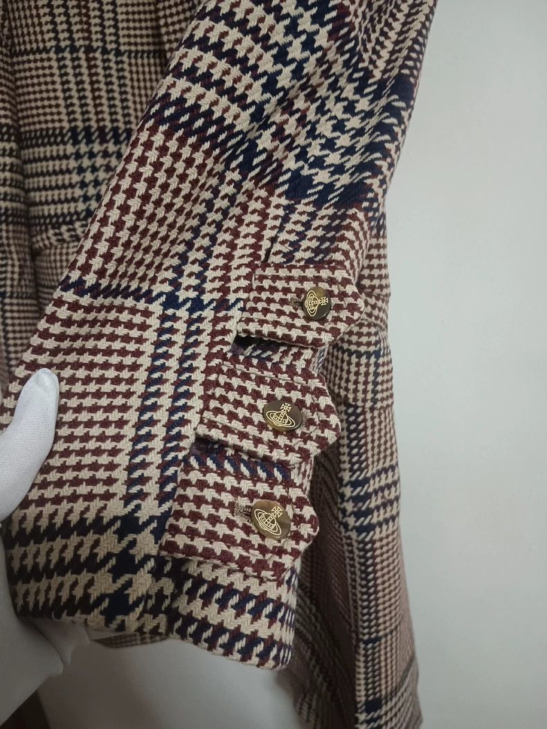 Vivienne Westwood Vivienne Westwood A wool coat for a woman with asymmetrica Size M / US 6-8 / IT 42-44 - 3 Thumbnail
