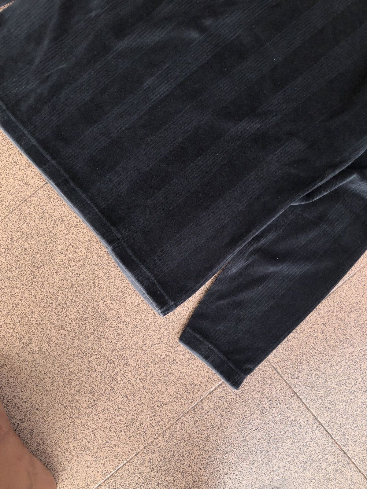 Japanese Brand 2000s Velocette Double Layer Thermal Velvet vkei style Size US L / EU 52-54 / 3 - 7 Thumbnail
