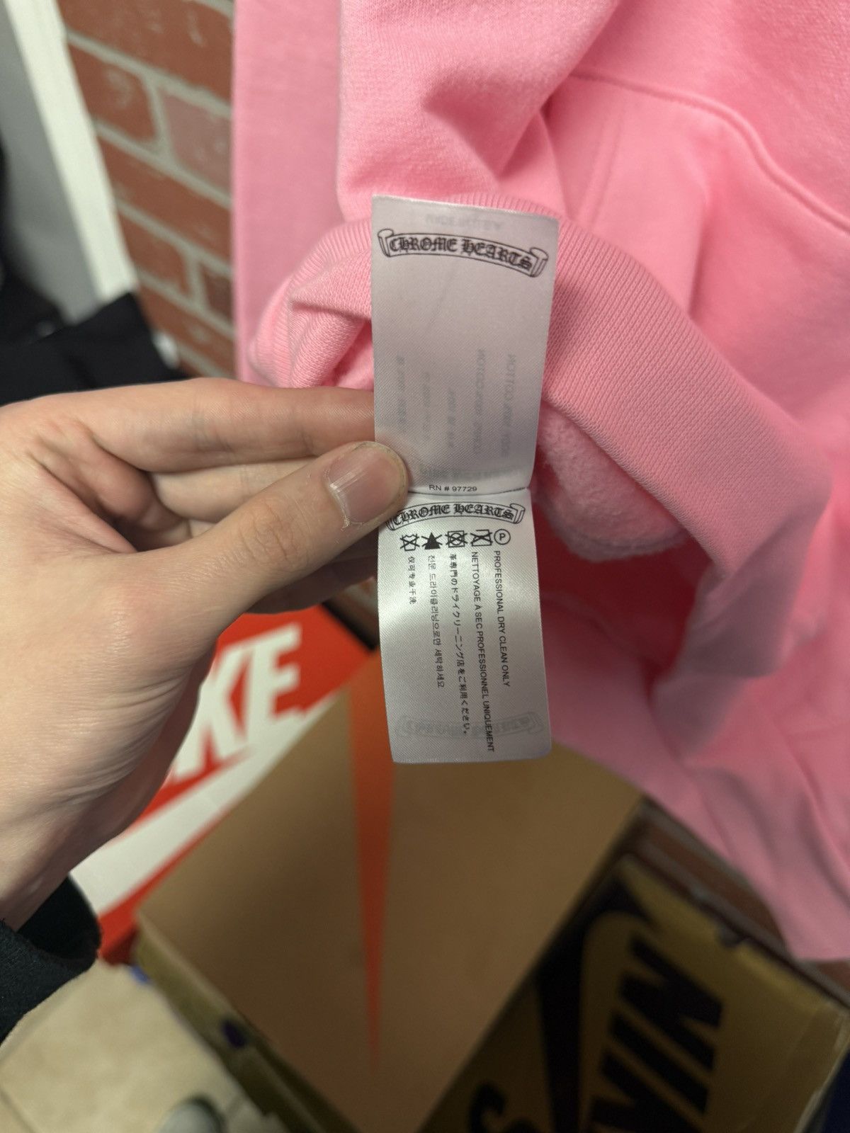 Chrome Hearts Chrome Hearts Pink Pullover Hoodie Size Small Web Exlusive Size US S / EU 44-46 / 1 - 15 Thumbnail