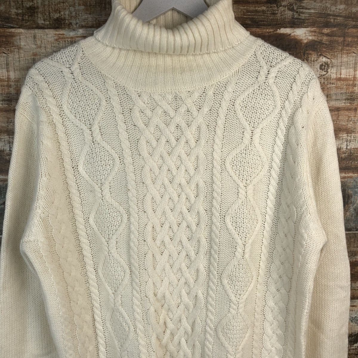 GU × Homespun Knitwear × Japanese Brand GU White Turtle Neck Knitwear #A1785 Size US M / EU 48-50 / 2 - 5 Thumbnail