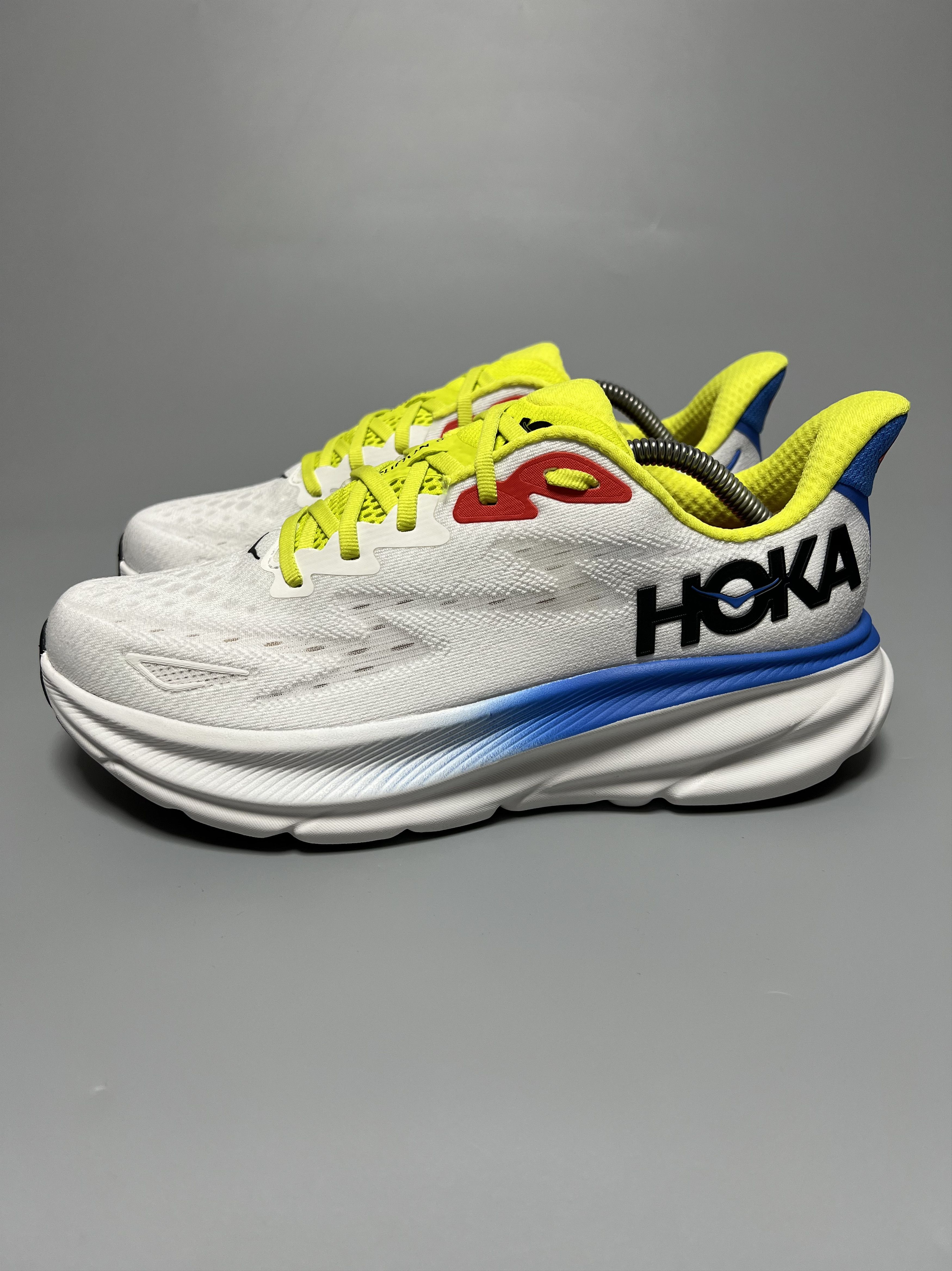 Hoka 9D Hoka One One Clifton 9 Running Shoes Walking Gym Size US 9 / EU 42 - 1 Thumbnail