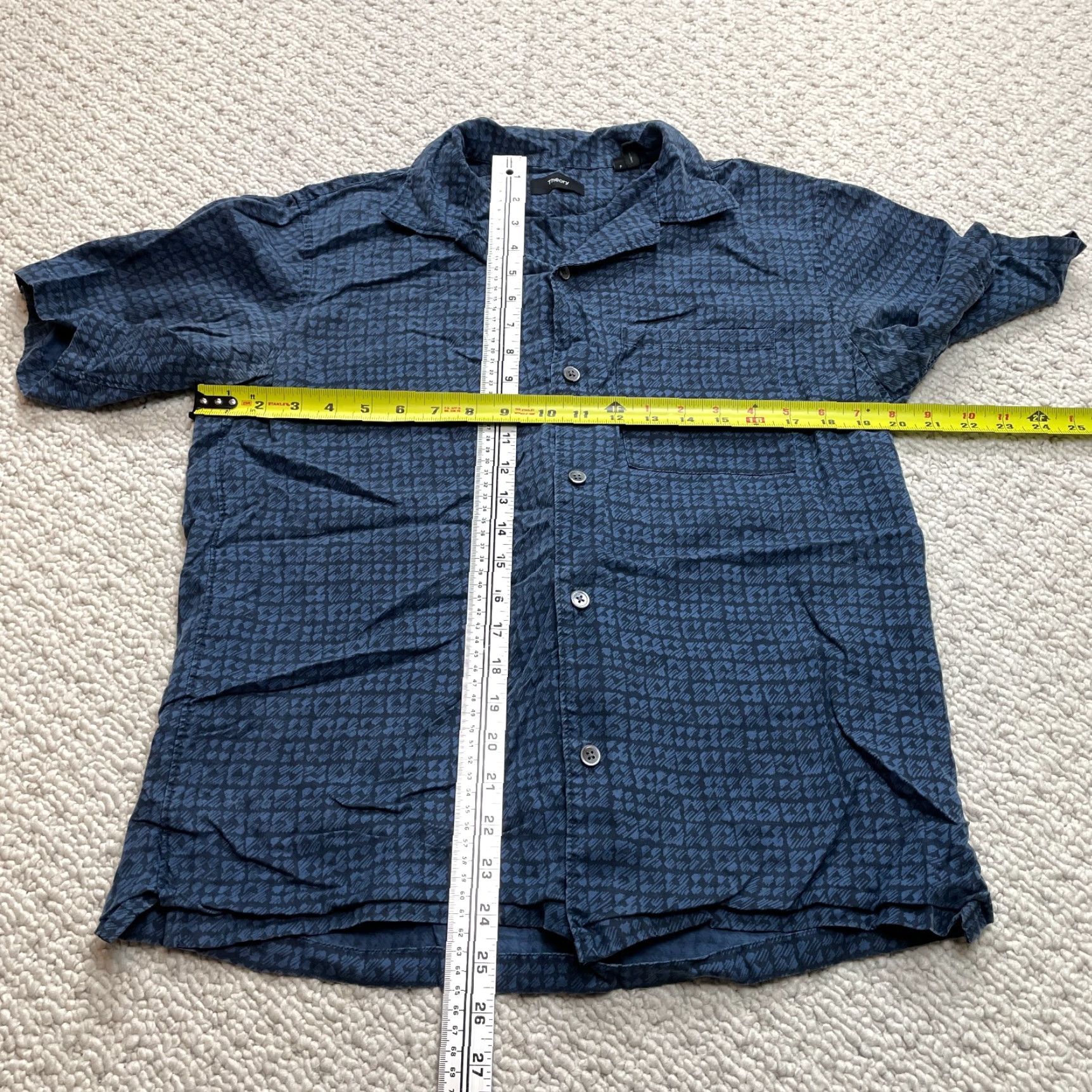 Theory Theory Button-Up Shirt Mens Small Blue Short Sleeve Collared Lyocell Top Adult Size US S / EU 44-46 / 1 - 4 Thumbnail