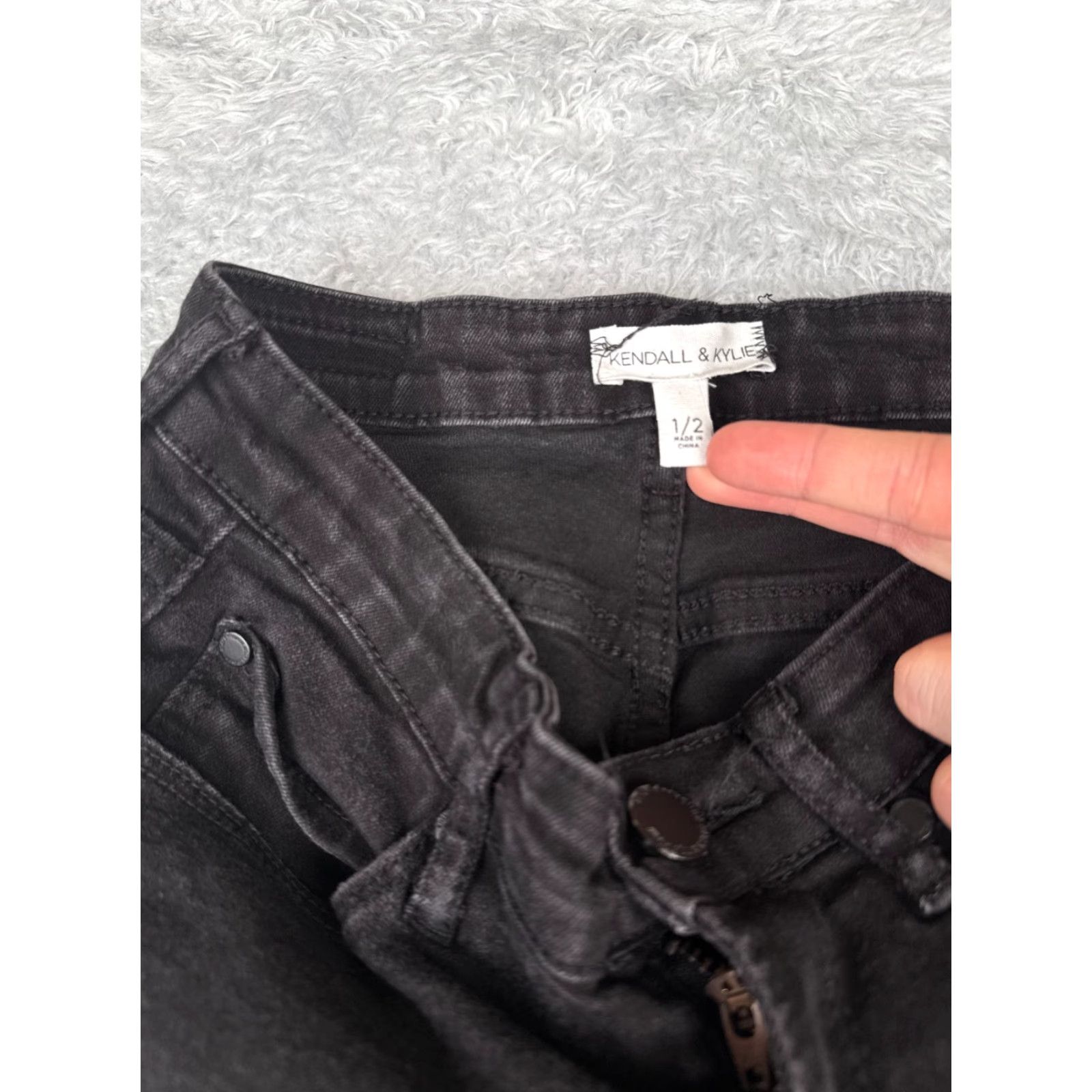 Vintage Kendall And Kylie Women's Jeans Bootcut Low Rise Black Denim Juniors 25x30 Size 25" / US 0 / IT 36 - 6 Thumbnail