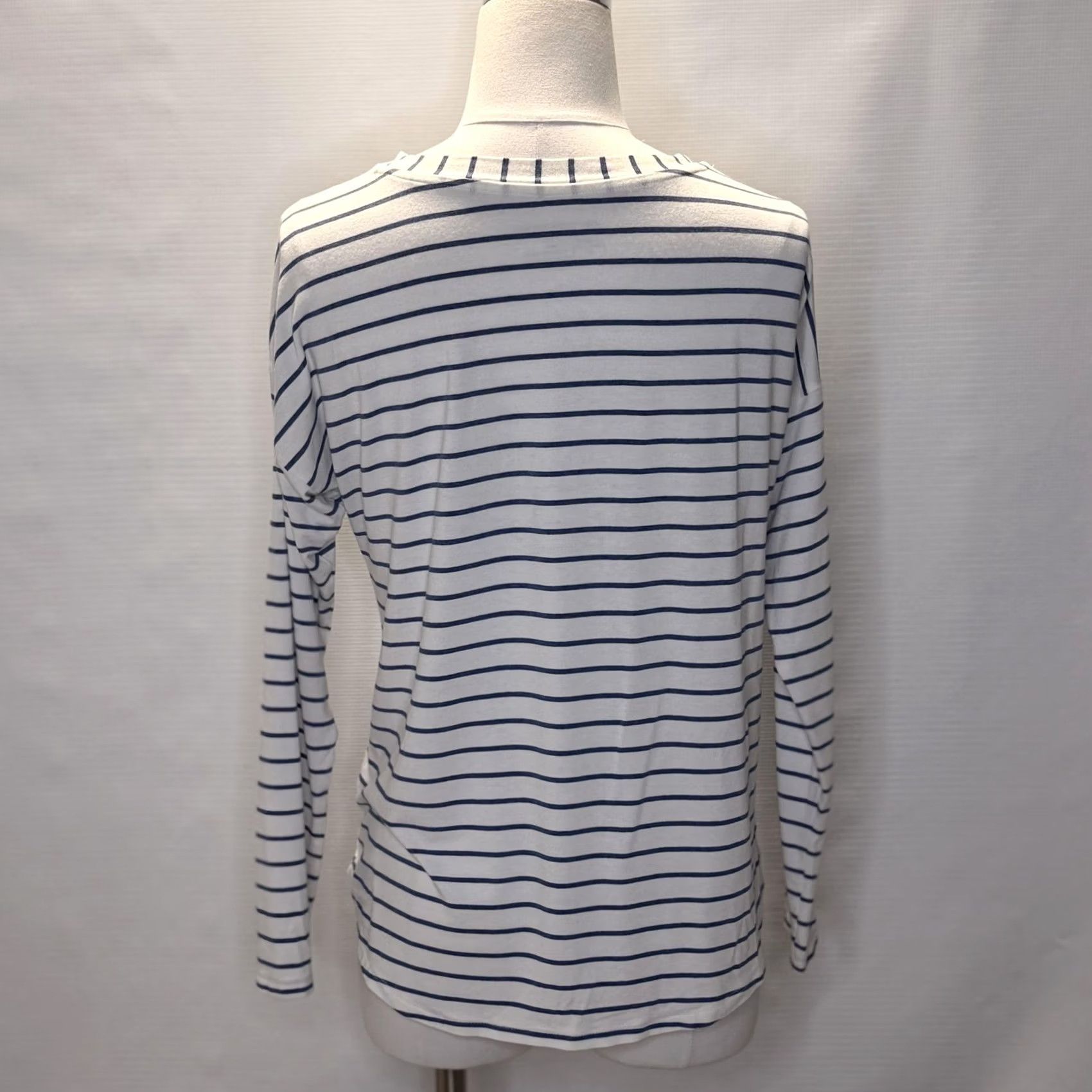 Nautica VINTAGE? No. Size M / US 6-8 / IT 42-44 - 3 Thumbnail
