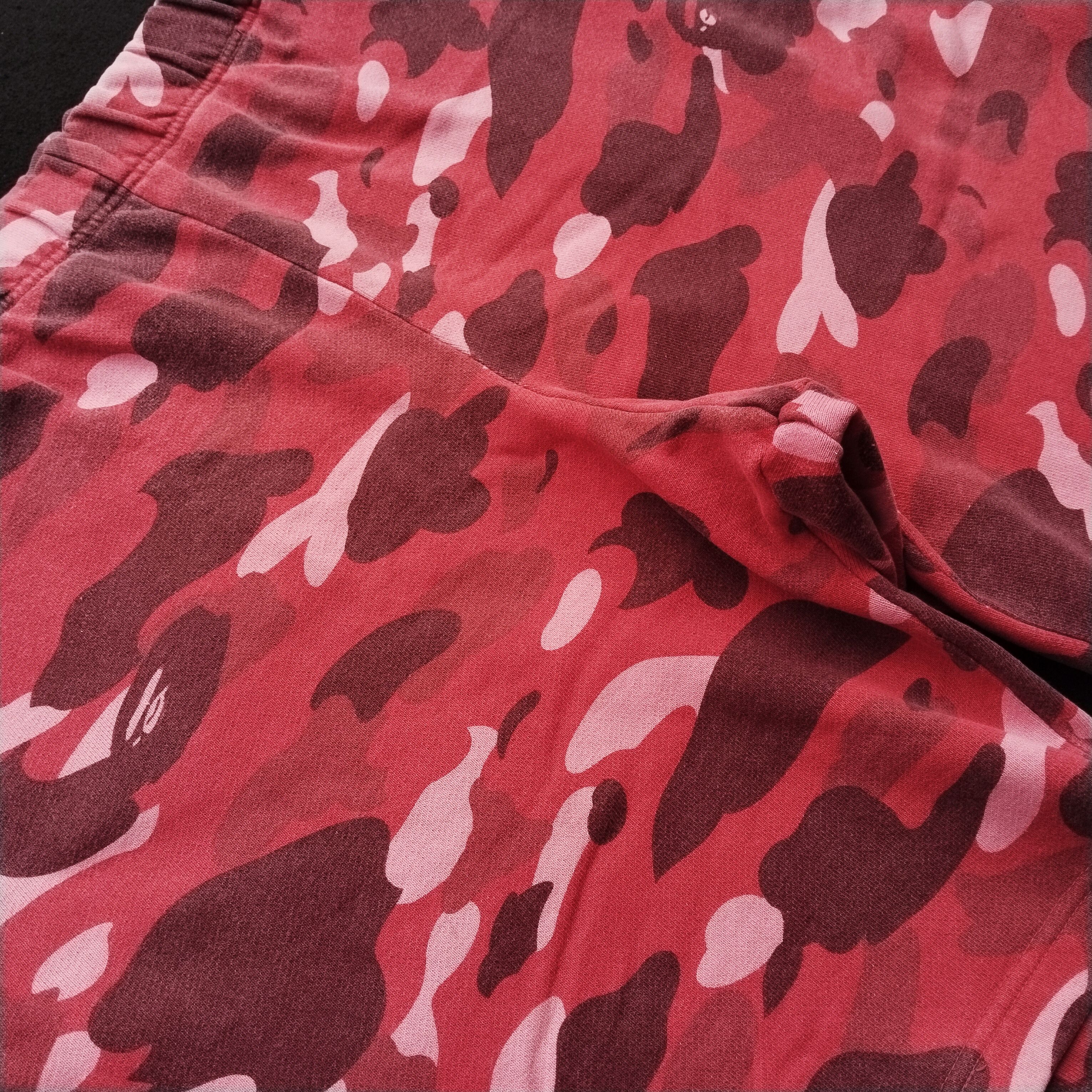 Bape 2005 Bape Color Camo Sweat Shorts Size US 38 / EU 54 - 2 Thumbnail