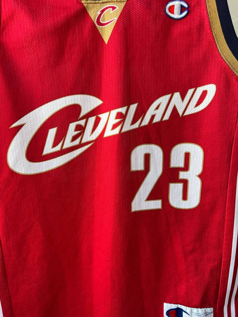 NBA CLEVELEND CAVALIERS #23 JAMES BASKETBALL CHAMPION JERSEY S Size US S / EU 44-46 / 1 - 5 Thumbnail