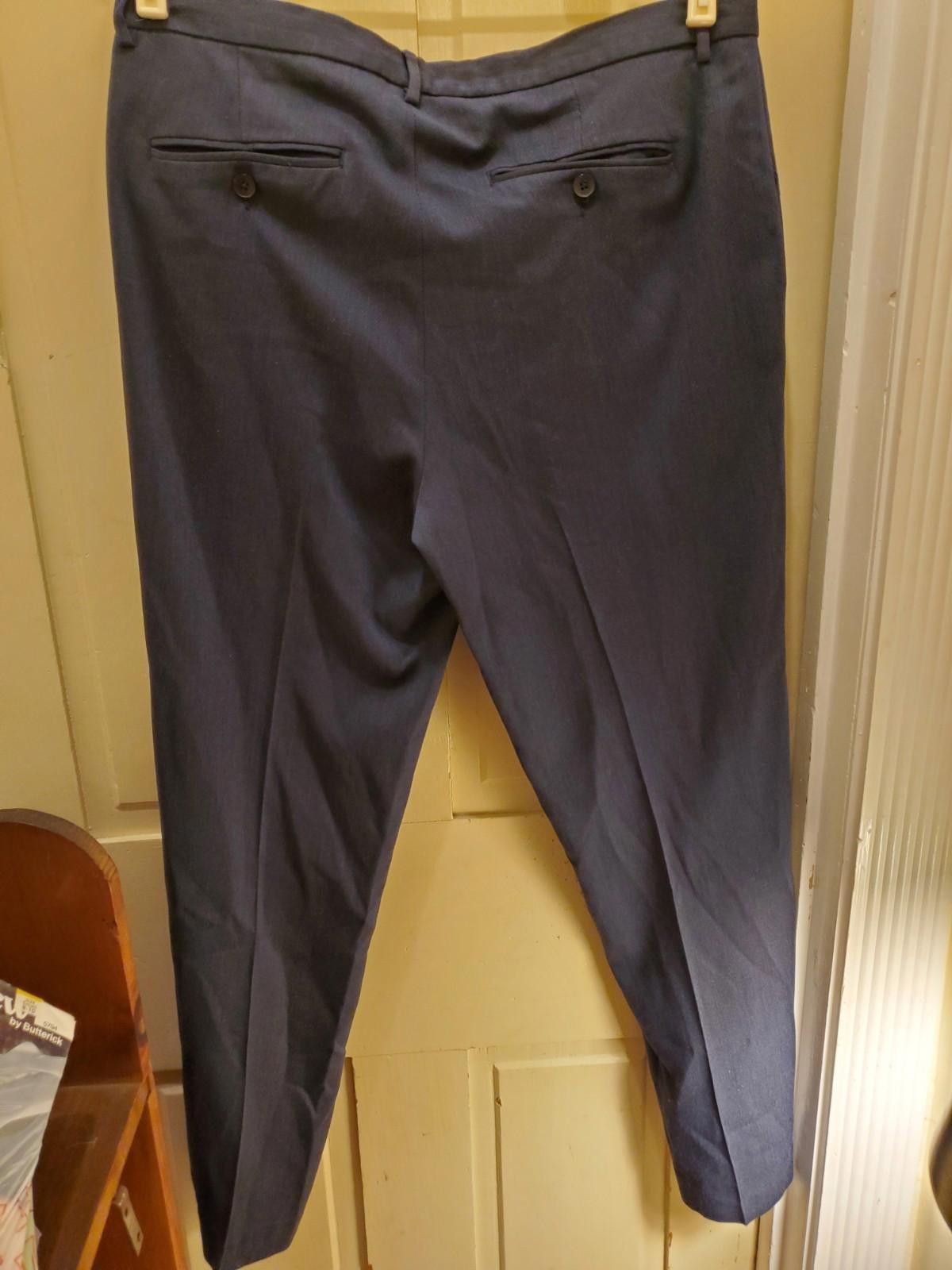 Calvin Klein Calvin Klein Men's Size 34x30 Gray Chino Straight Mid Rise Size US 34 / EU 50 - 6 Thumbnail