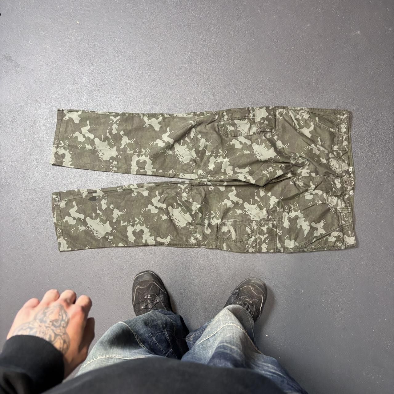 Japanese Brand × Vintage Vintage y2k 90s camo cargo pants Size US 40 / EU 56 - 2 Thumbnail