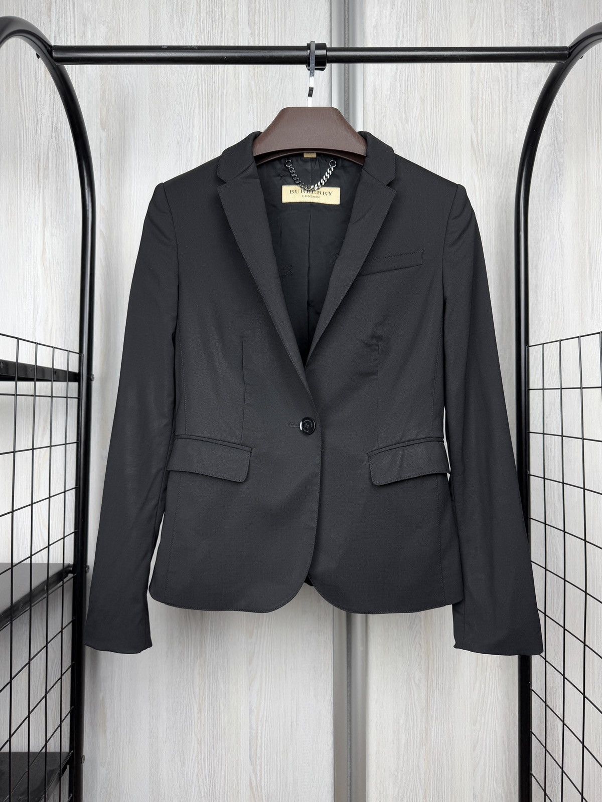 Burberry Burberry London Black Wool Single Breasted Blazer Size S / US 4 / IT 40 - 1 Thumbnail