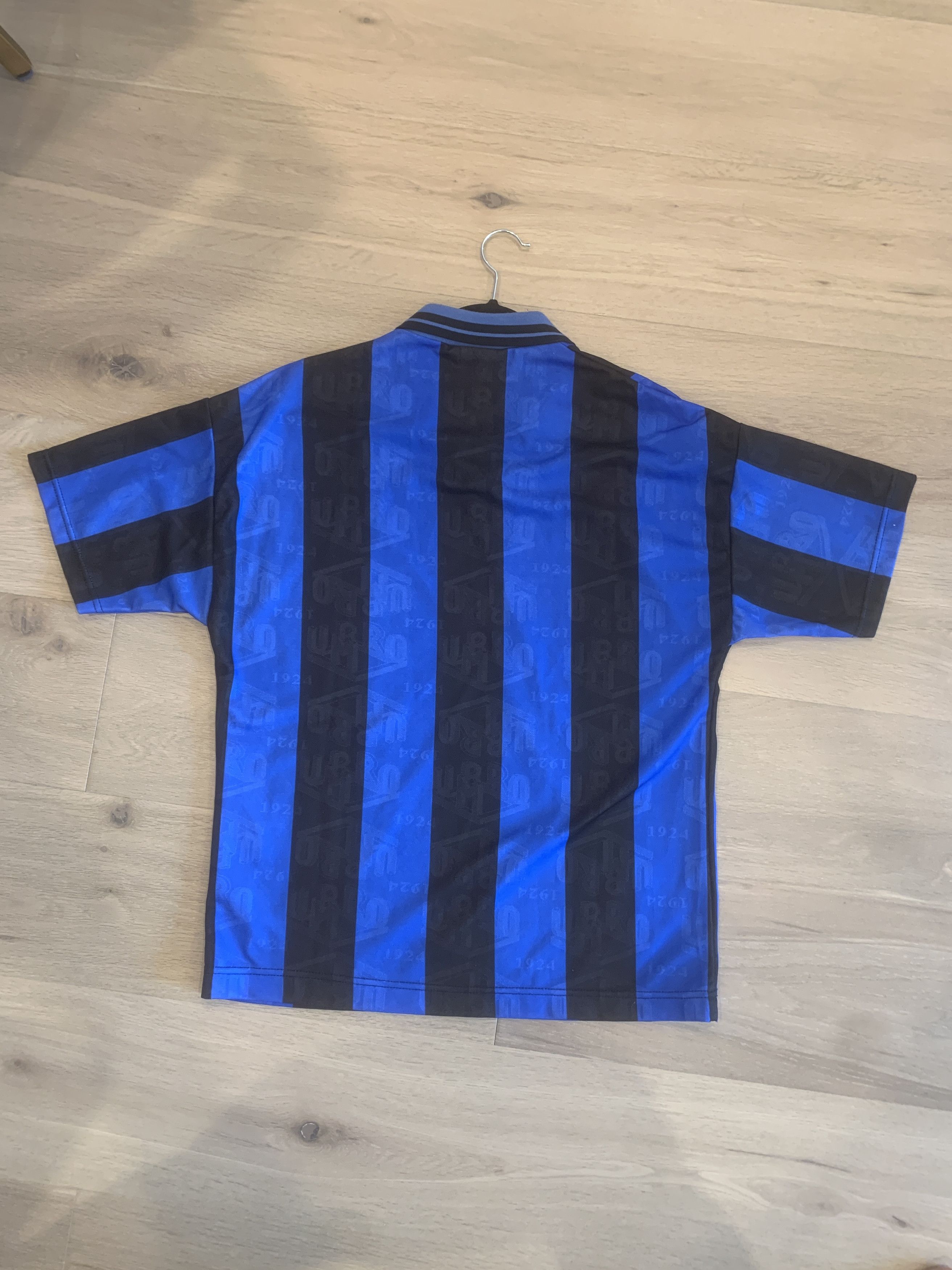 Umbro Vintage Inter Milan 1995/96 Home Kit Size US S / EU 44-46 / 1 - 2 Thumbnail