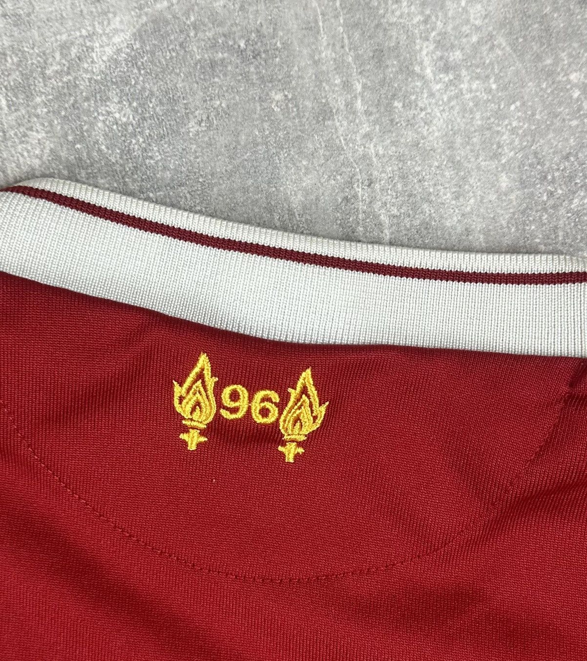 New Balance New Balance Liverpool FC 2017/18 Home Soccer Football Jersey Size US M / EU 48-50 / 2 - 15 Thumbnail