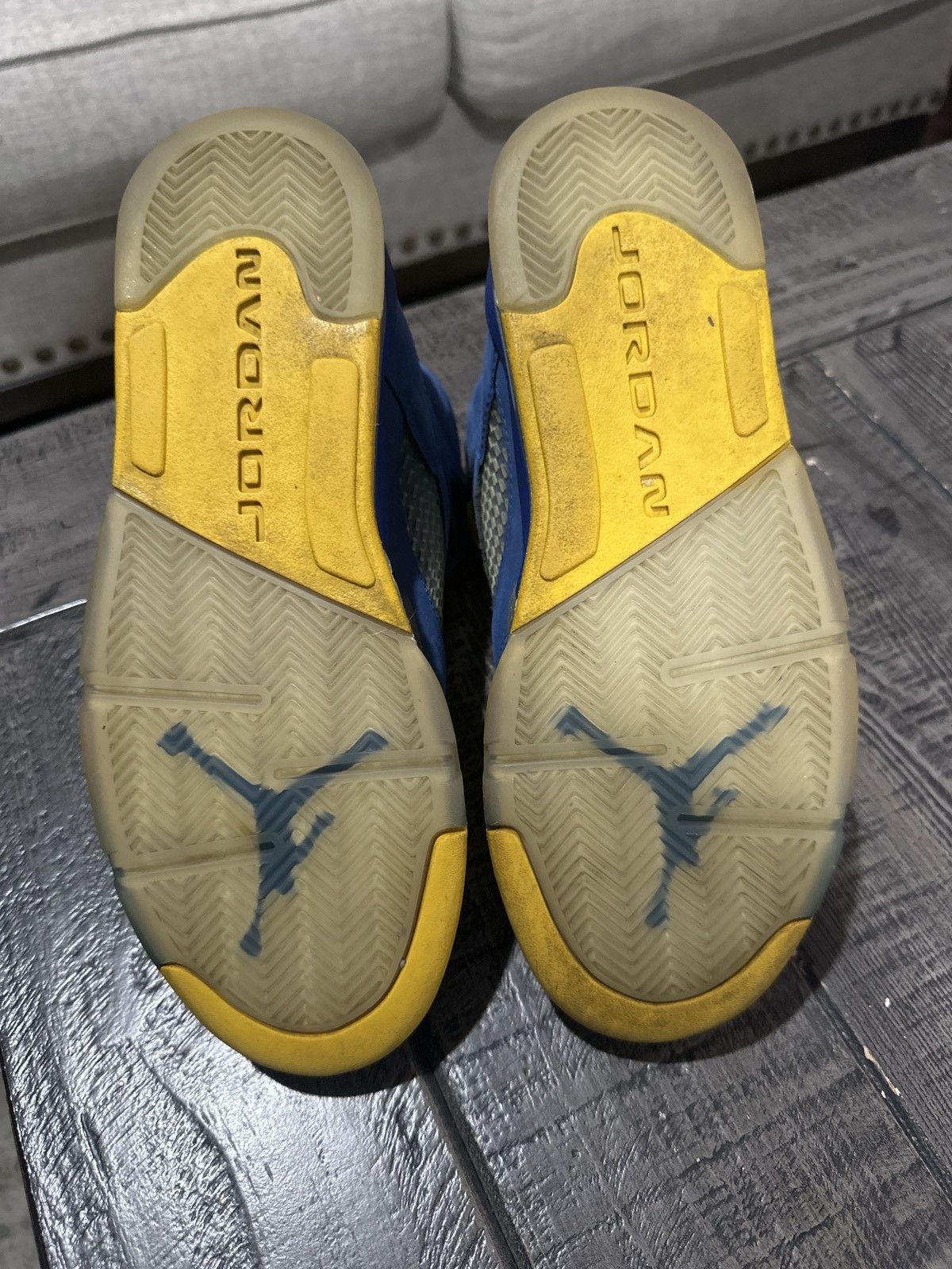 Jordan Brand Jordan Retro 5 Laney Size US 7 / EU 40 - 5 Thumbnail
