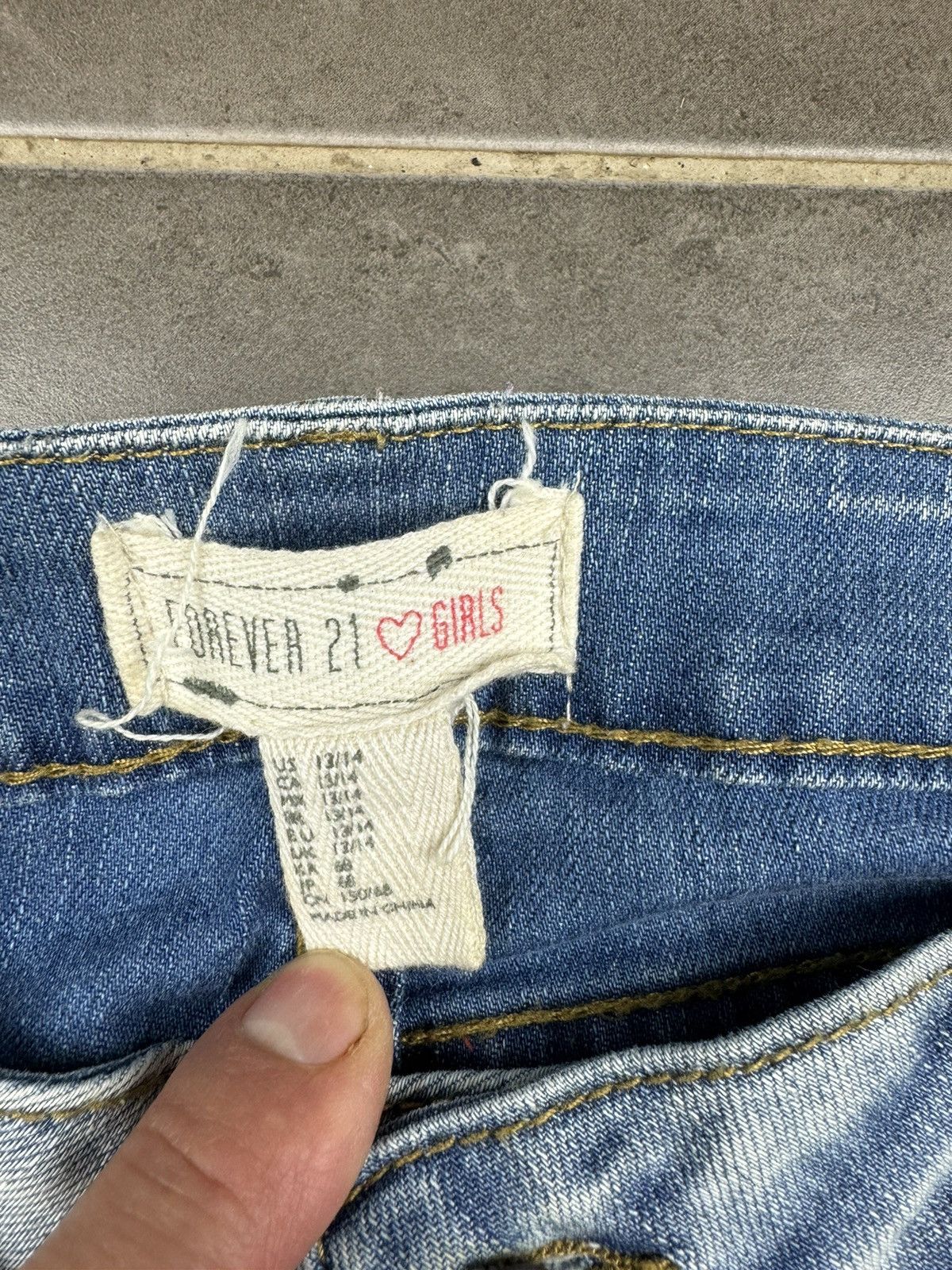 Forever 21 Forever 21. Girl jeans 👖 Denim Size 38" / US 16 / IT 52 - 4 Thumbnail