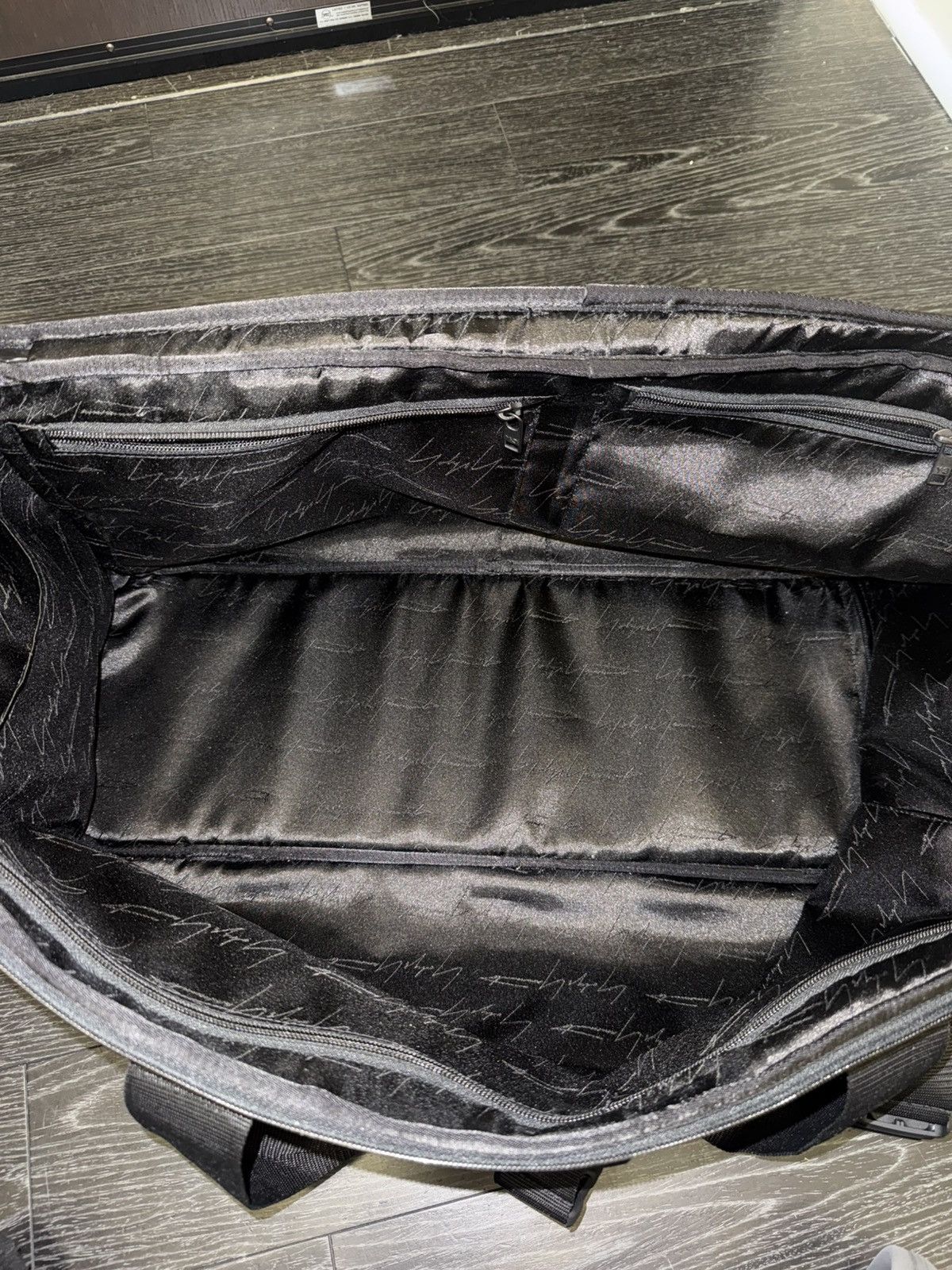 Y-3 Y-3 MOBILE ARCHIVE HOLD Travel Bag Size ONE SIZE - 4 Thumbnail