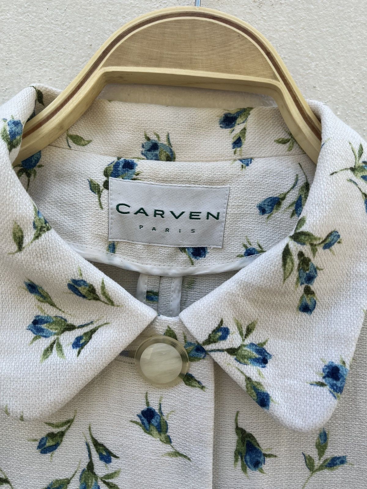 Carven Carven Blazer with Blue Floral Print & Button Details. Size M / US 6-8 / IT 42-44 - 7 Thumbnail