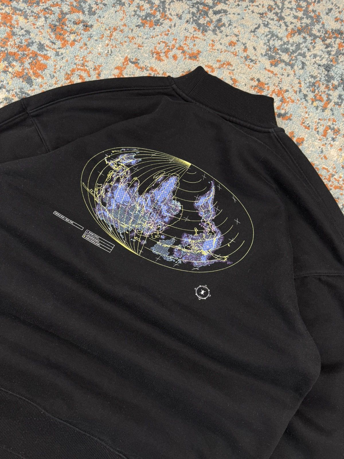 Daily Paper × Vintage Daily Paper world map 2100 graphic sweatshirt crewneck Size US S / EU 44-46 / 1 - 5 Thumbnail