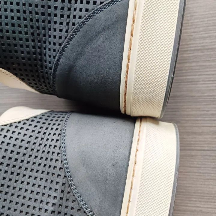 Louis Vuitton Louis Vuitton High-Top Breathable Sneakers Black -2508 Size US 9.5 / EU 42-43 - 1 Thumbnail