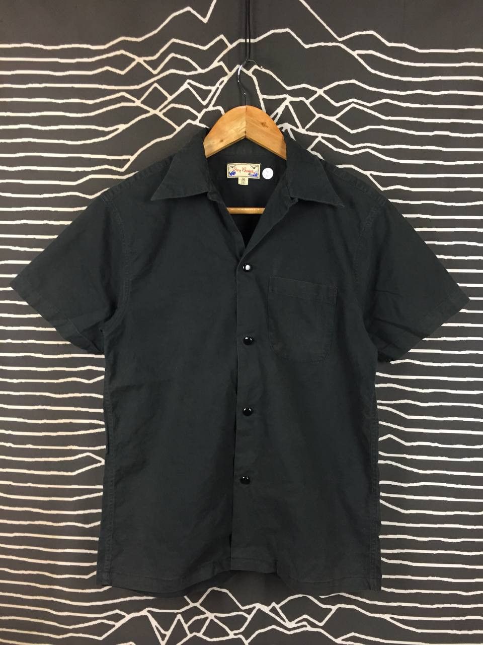 Dry Bones Vtg Dry Bones Japan Rockabilly Style Open Collar Shirt Size US S / EU 44-46 / 1 - 1 Thumbnail