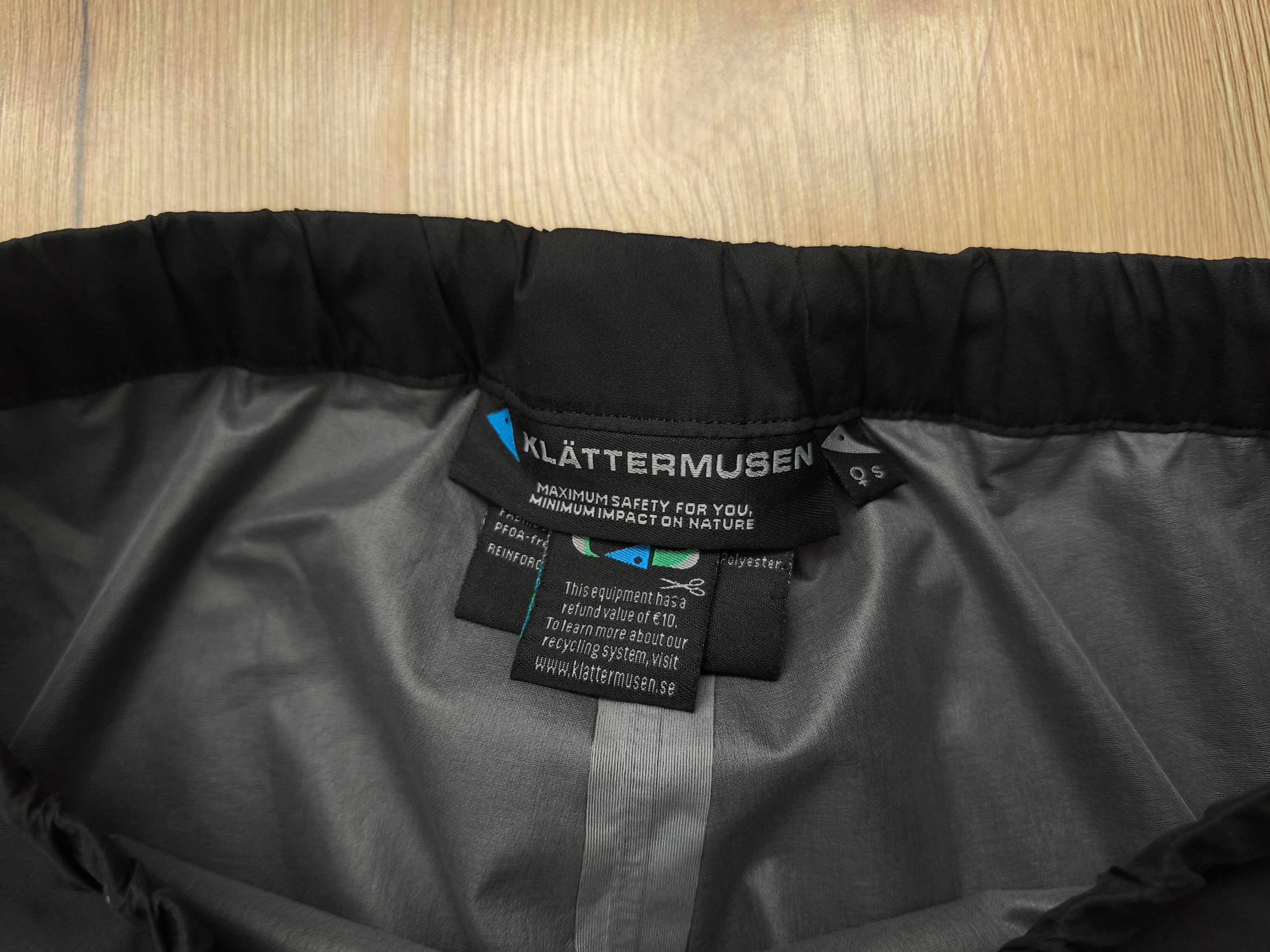 Klattermusen Klättermusen Eitre 3L Cutan Waterproof Light Mountain Pants Size 28" / US 6 / IT 42 - 11 Thumbnail