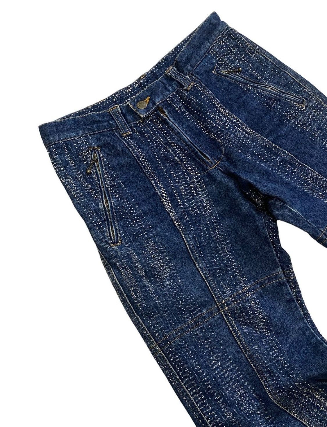 Tornado Mart Vintage Tornado Mart Flare Boho-Chic Unique Stitch Detailing Size US 29 - 7 Thumbnail