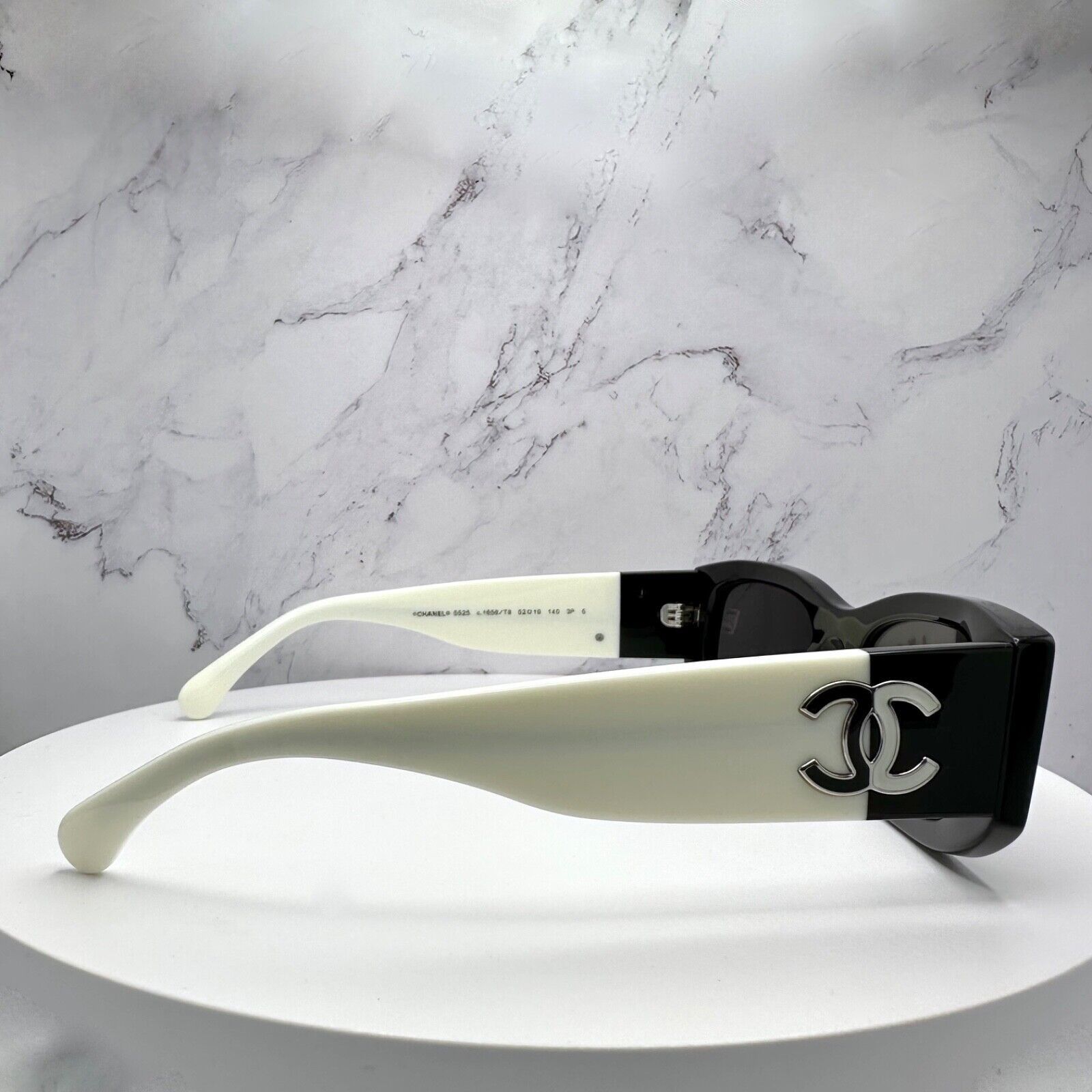 New CHANEL Sunglasses Black White Polarized CC Logo
