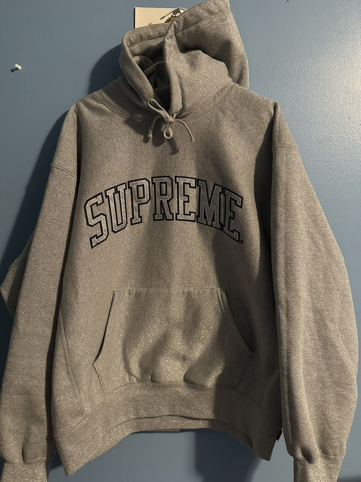 Supreme glitter logo hoodie