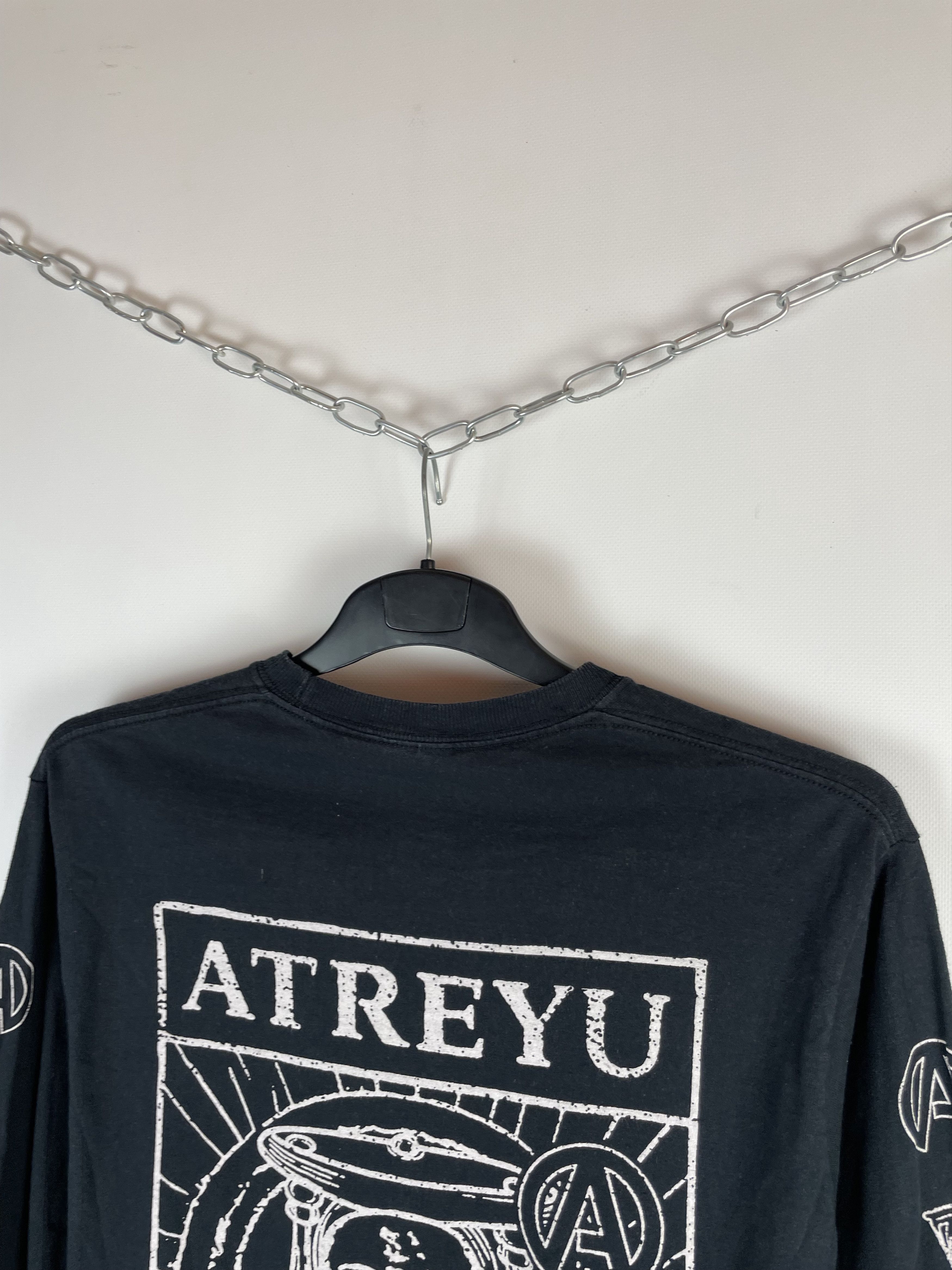Band Tees Vintage ATREYU Rhinestones Skulls Grunge Y2K Long Sleeve Size US M / EU 48-50 / 2 - 5 Thumbnail