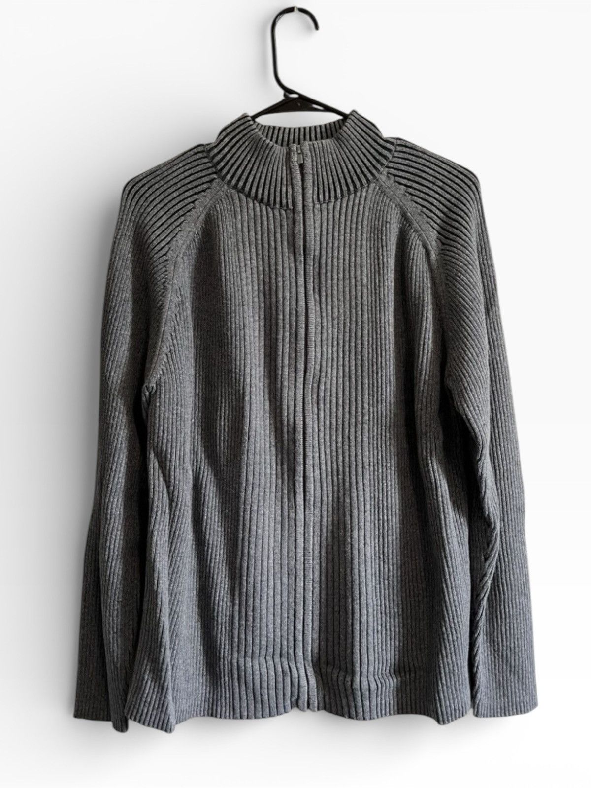 Vintage Claiborne Gray Ribbed Zip Sweater – Size L Size US L / EU 52-54 / 3 - 1 Thumbnail