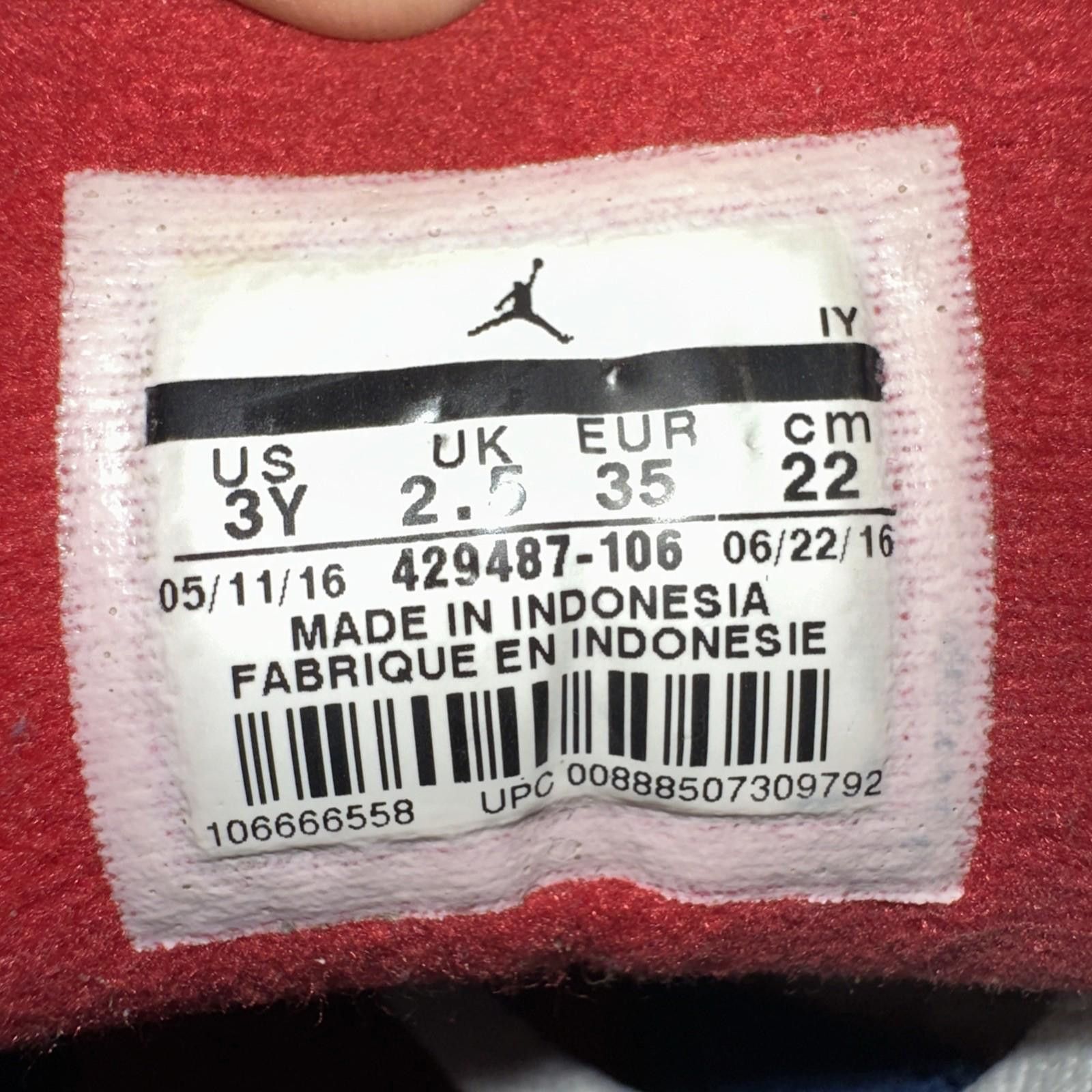 Jordan Brand Nike Air Jordan 3 Retro OG White-Fire Red-True Red-Blue 3Y Size US 5 / EU 37 - 7 Thumbnail