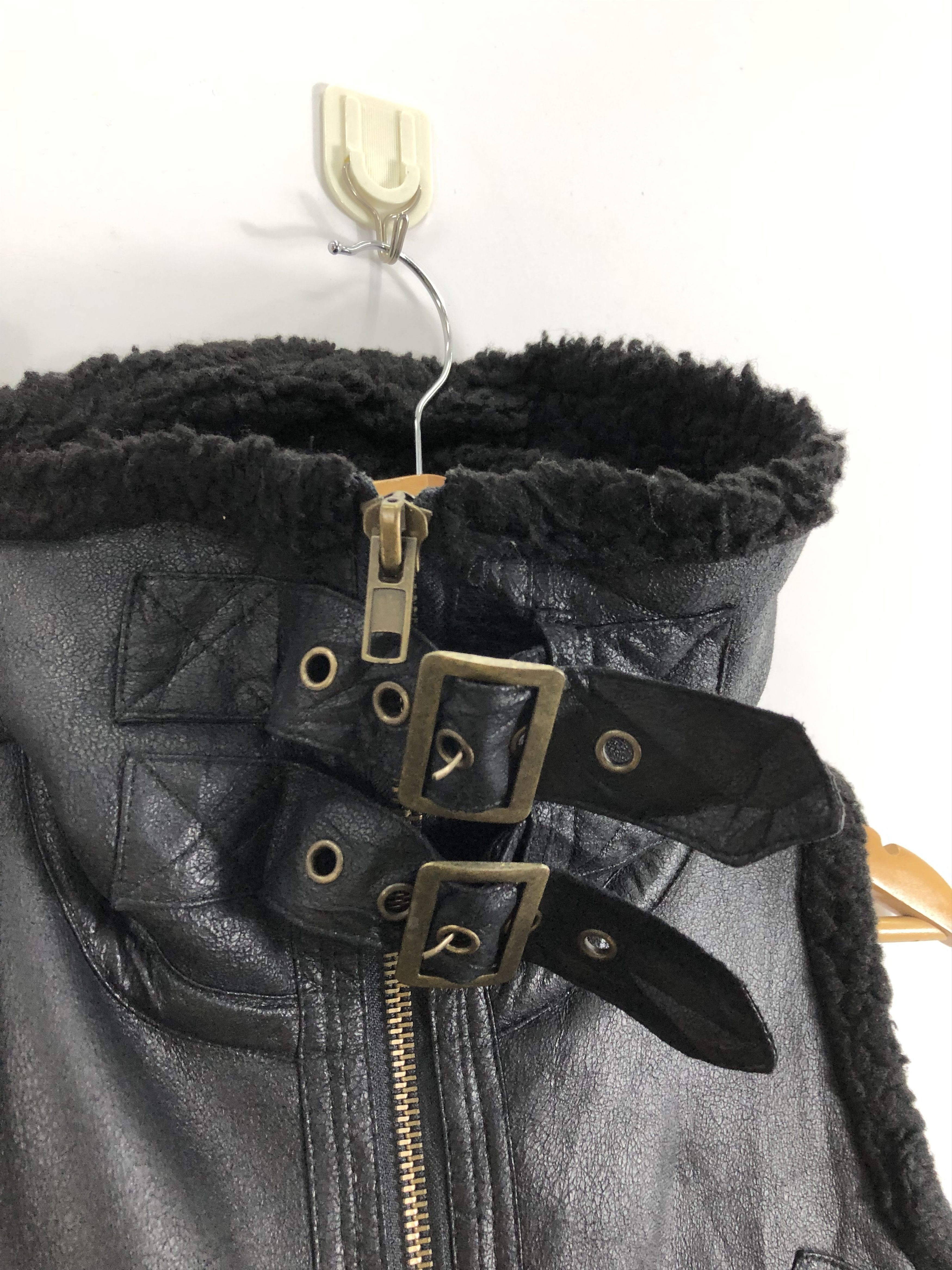 Japanese Brand Vintage Japanese Brand Sherpa Leather Motorcycle Vest J0601 Size US S / EU 44-46 / 1 - 7 Thumbnail