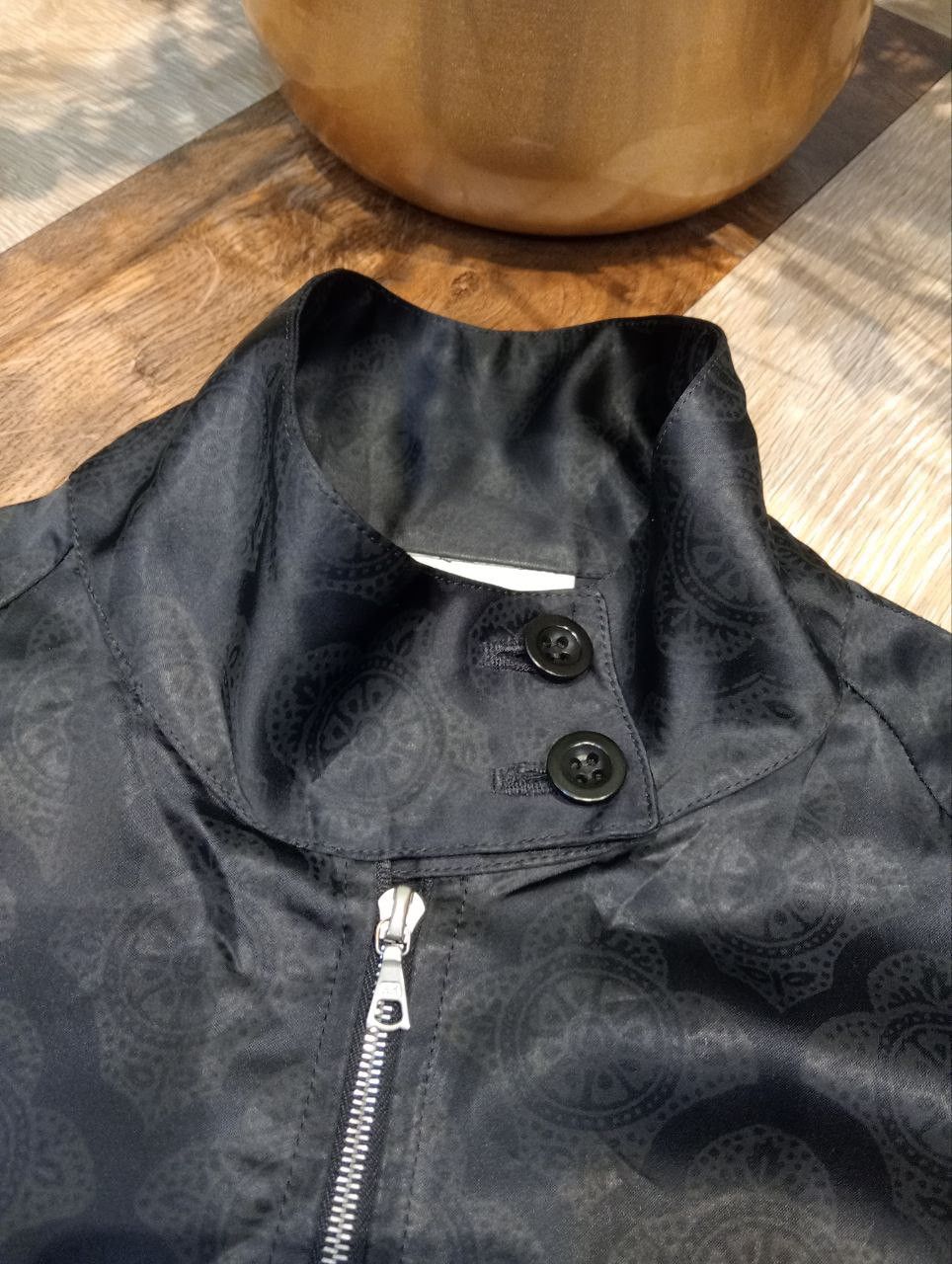 Dries Van Noten DRIES VAN NOTEN 100% RAYON BOMBER JACKET - SIZE 36 Size US XS / EU 42 / 0 - 10 Thumbnail