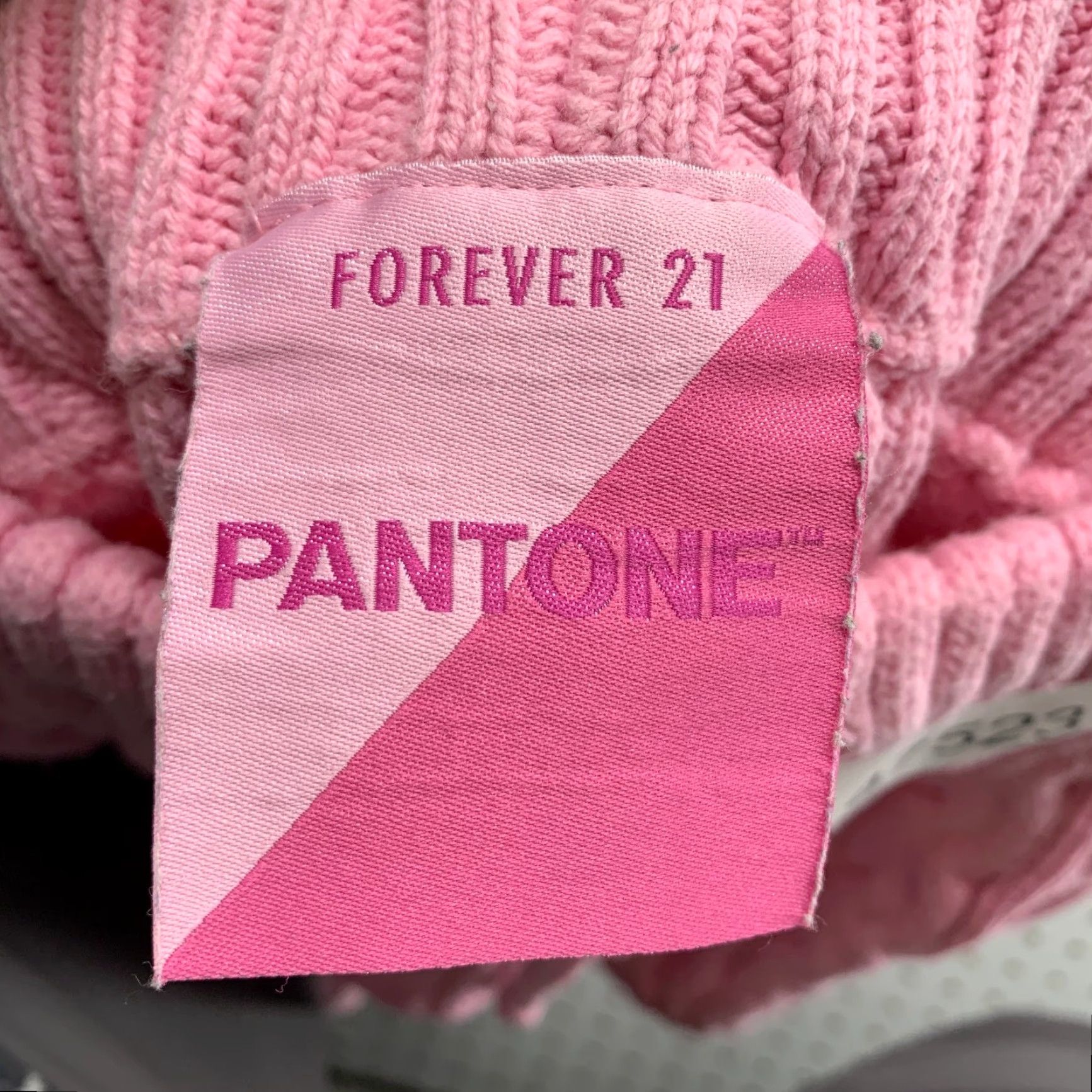 Forever 21 Pantone Knit Shorts Womens Small Pink Drawstring Bermuda 32x1.5 Shorts Belonging to Pantone Knit Shorts Womens Small Pink Drawstring Bermuda 32x1.5 Size 28" / US 6 / IT 42 - 3 Thumbnail