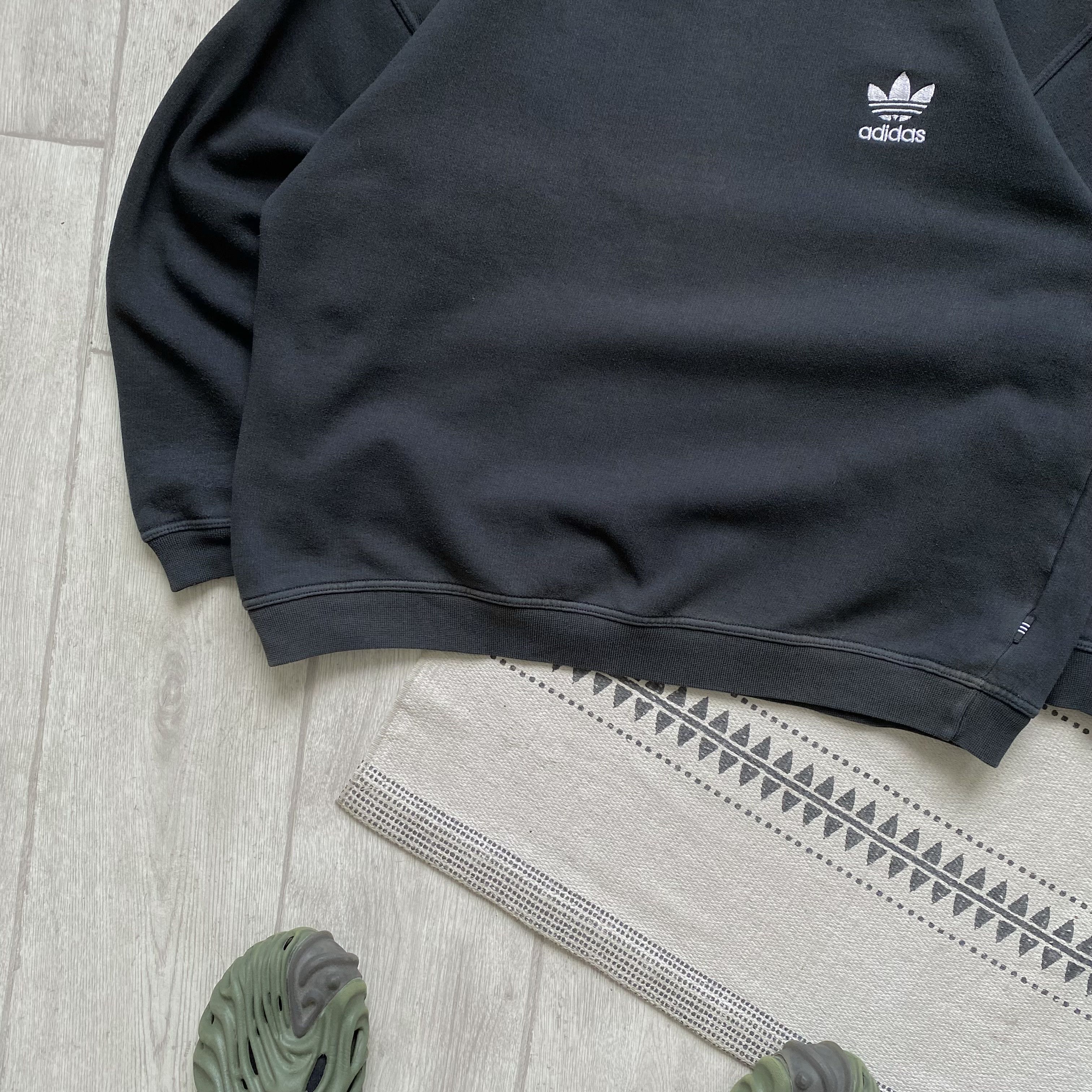 Adidas 🖤 Vintage 80-90s Faded Adidas Boxy Sweatshirt Y2K mini logo Size US M / EU 48-50 / 2 - 3 Thumbnail