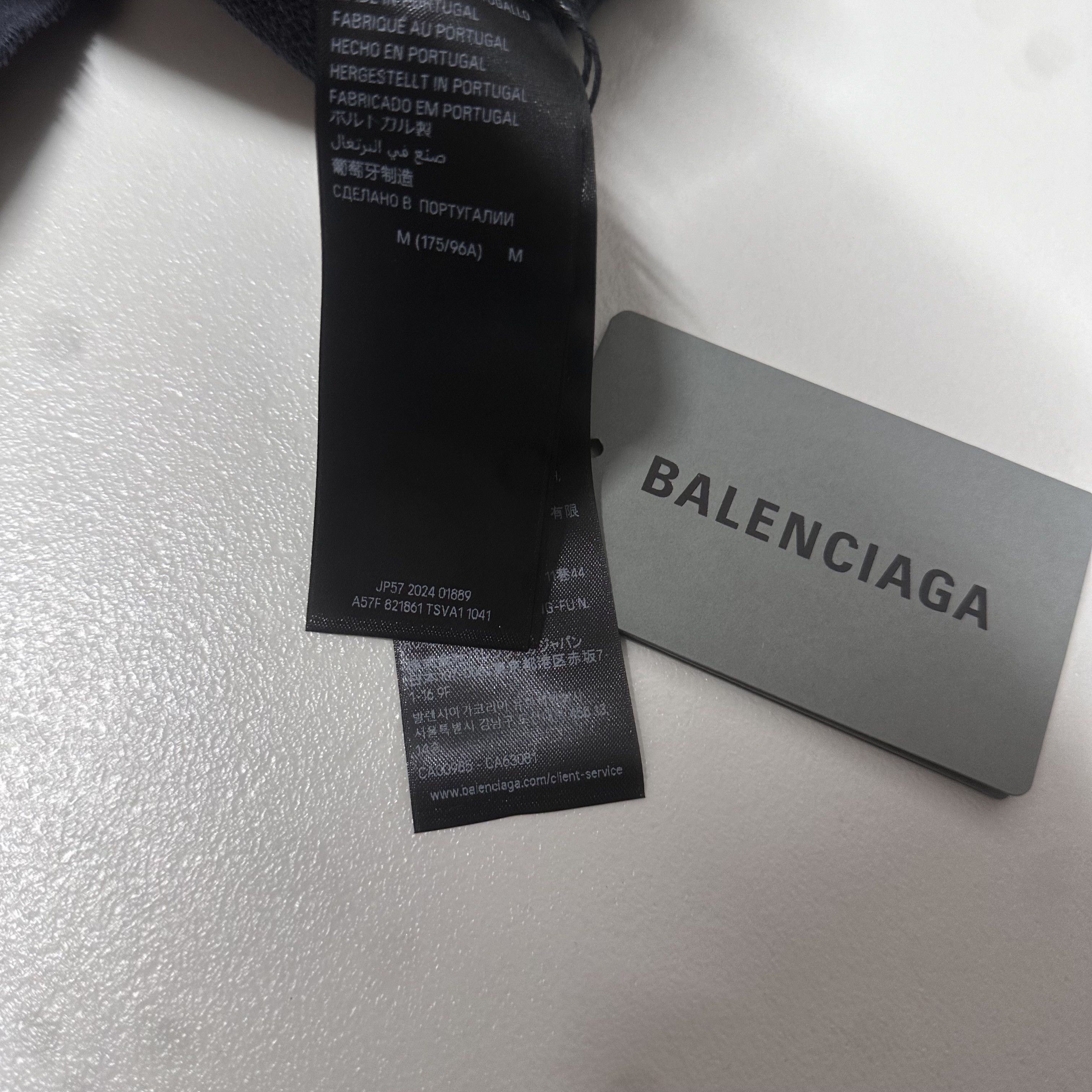Balenciaga BALENCIAGA size M L Black hoodie distressed medium Size US M / EU 48-50 / 2 - 11 Thumbnail