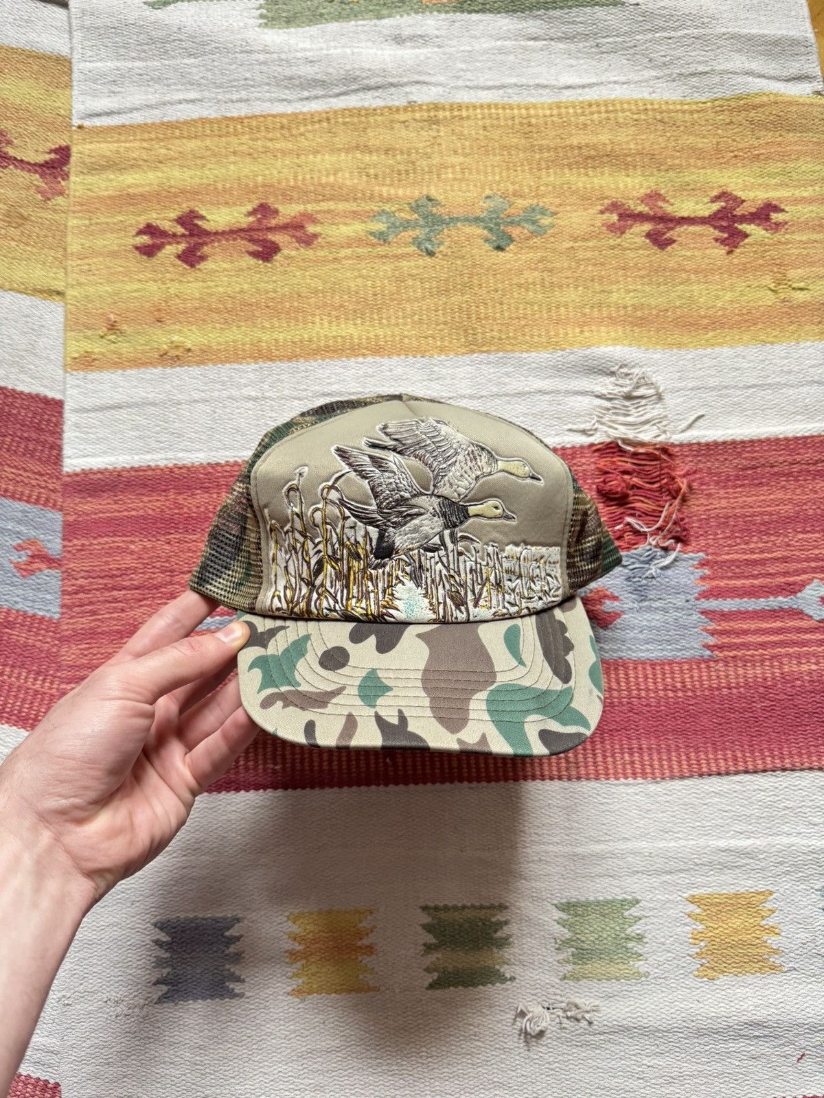 Vintage Vintage 90-90’s Amazing Camo Hunting Trucker Hat Size ONE SIZE - 2 Thumbnail